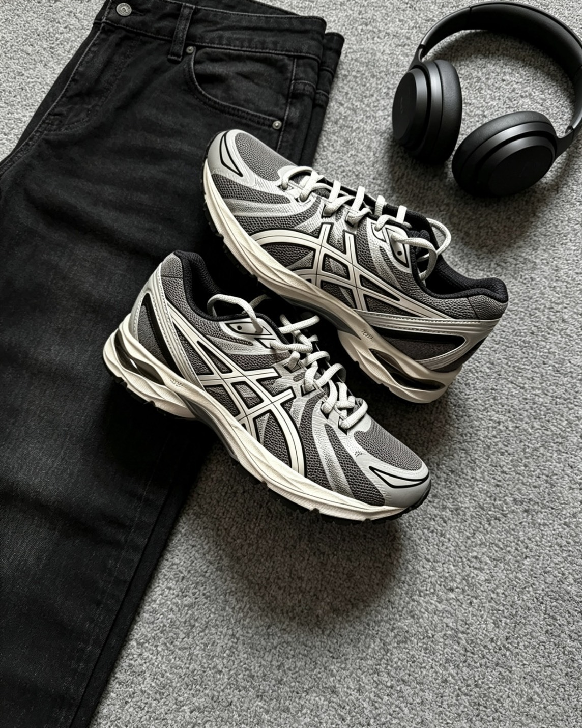 【預購】ASICS GEL-FLUX CN 深灰色 1011B646025