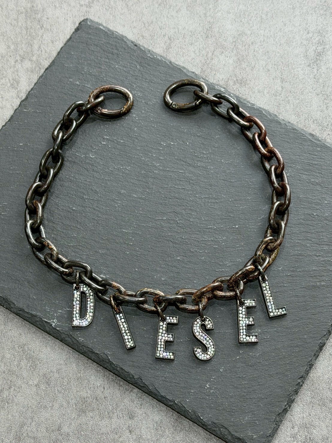現貨五折 DIESEL 帶鑽Logo 做舊金屬褲鏈