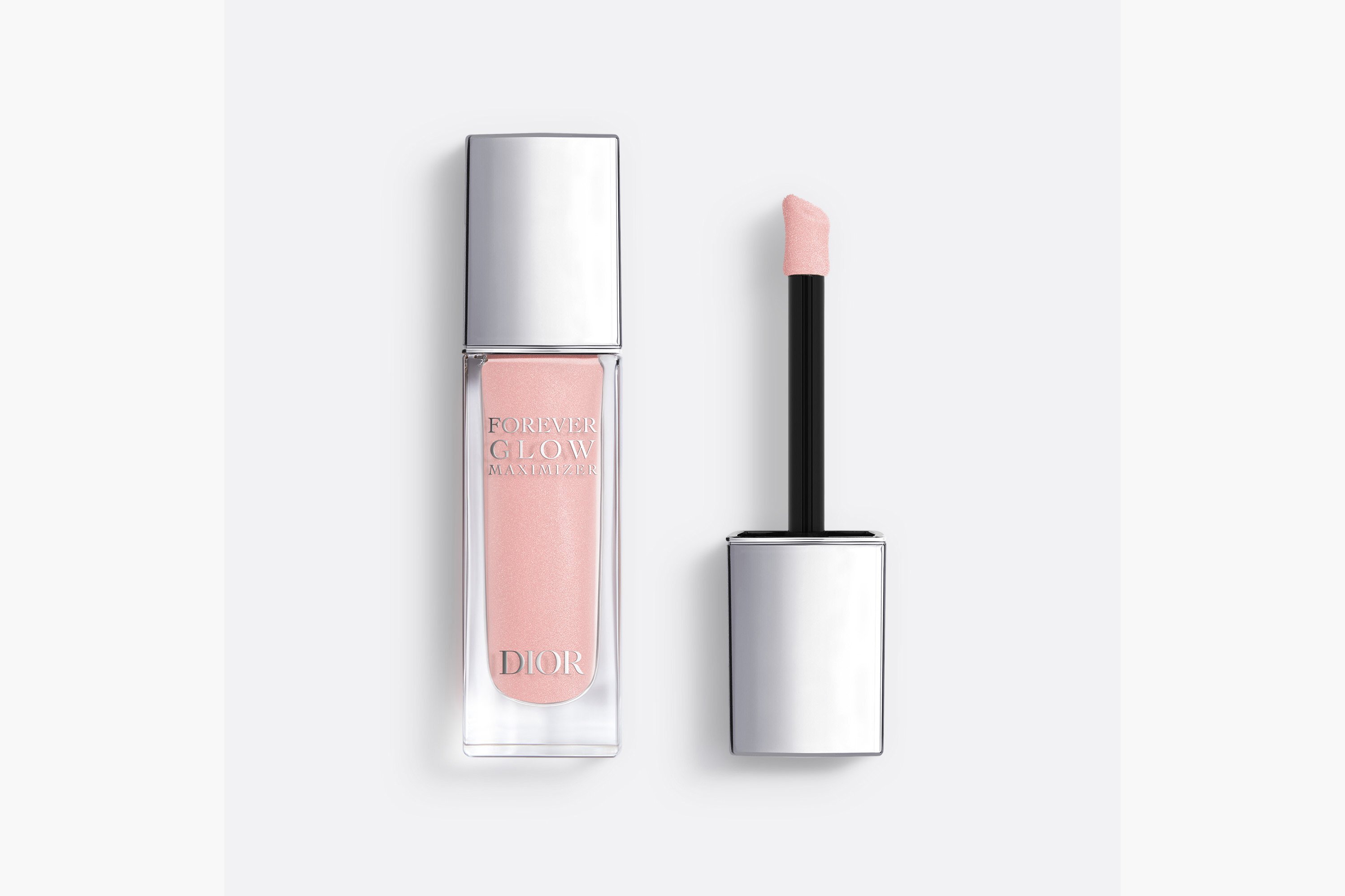 DIOR - 恆久貼肌亮采光影液 #PINK