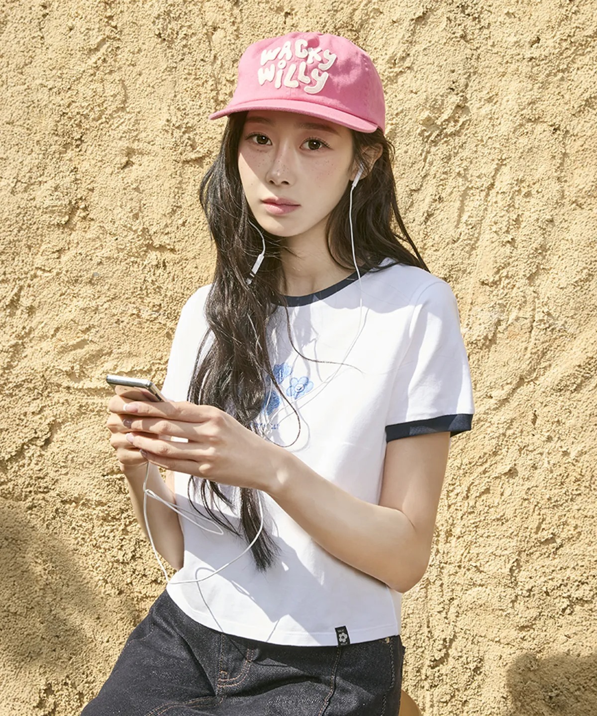 WACKY WILLY WOMEN'S RINGER CROPPED SHORT-SLEEVE T-SHIRT