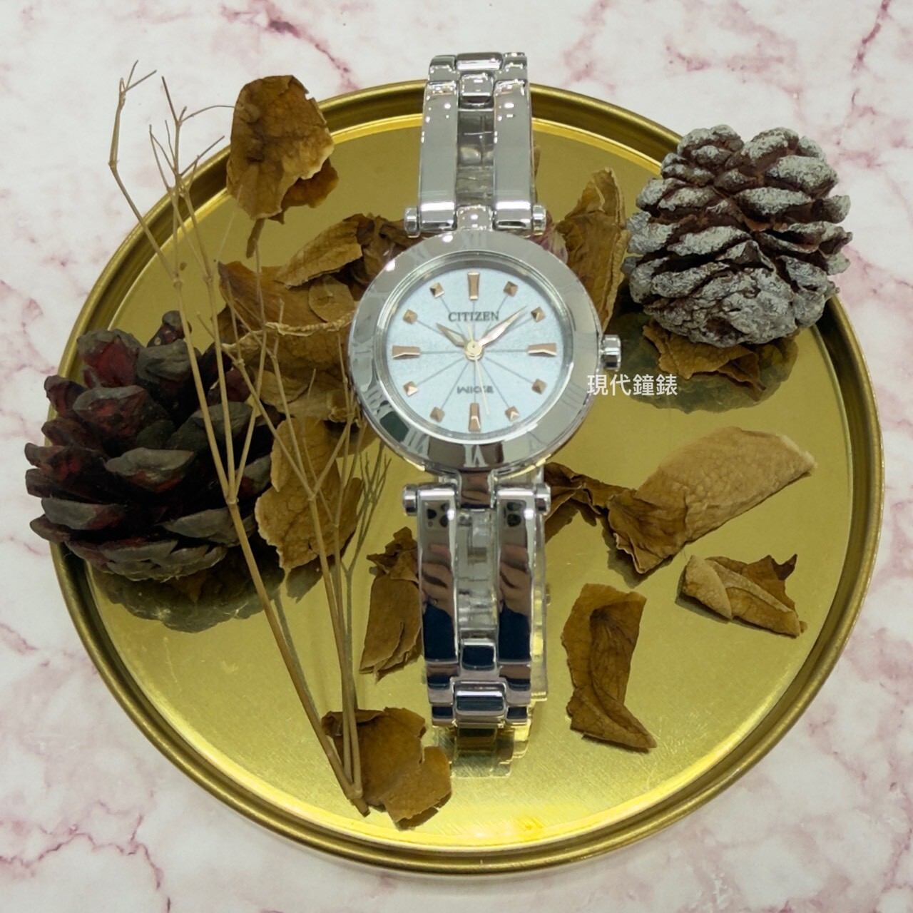 【CITIZEN 星辰】WICCA系列 太陽能 手鐲式造型腕錶15-1572-01 24mm 現代鐘錶