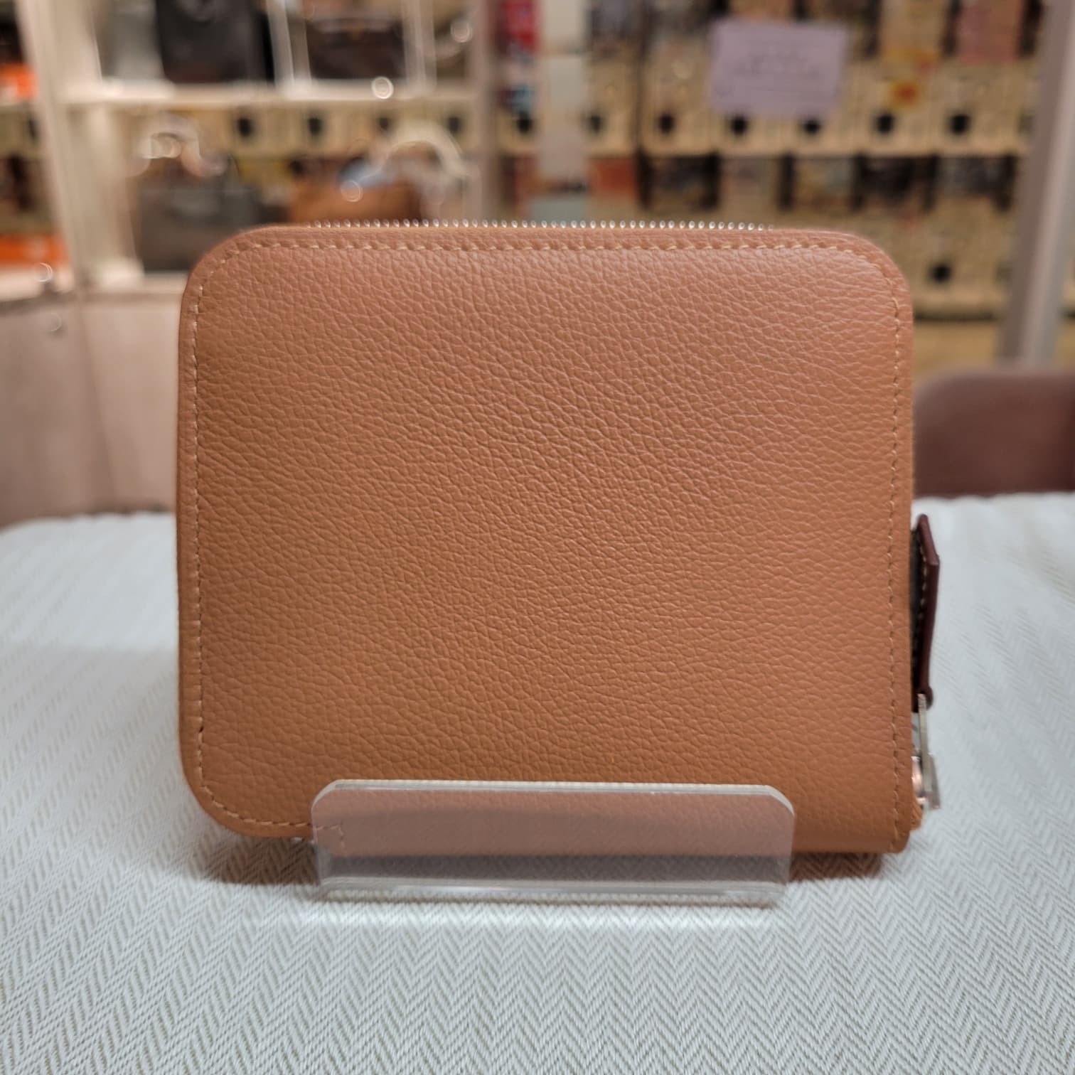 HERMES SILK IN COMPACT WALLET EVERCOLOR GOLD