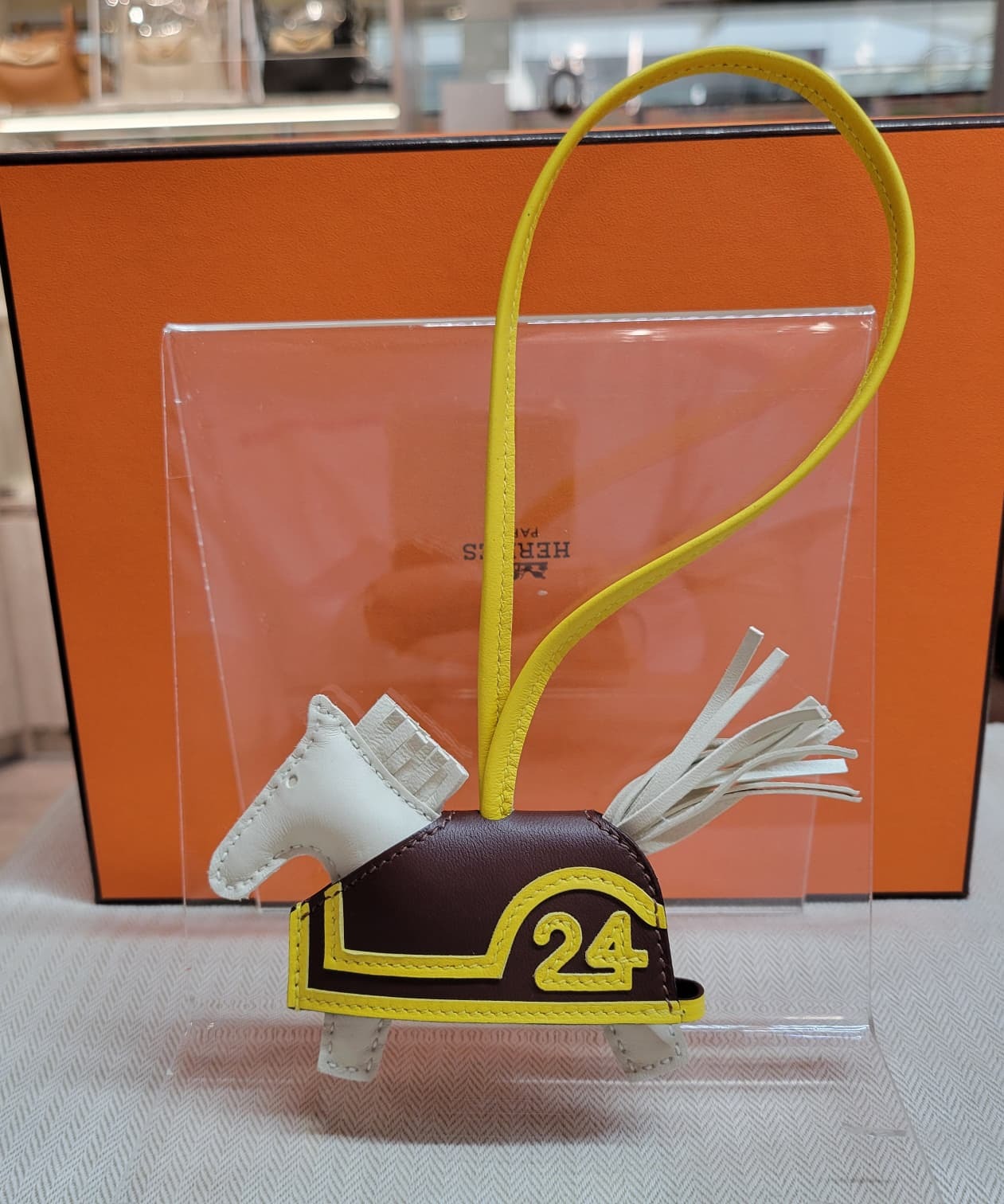 HERMES RODEO ROBEO 24 CRAIE/TERREJAUNR DE NAPLES