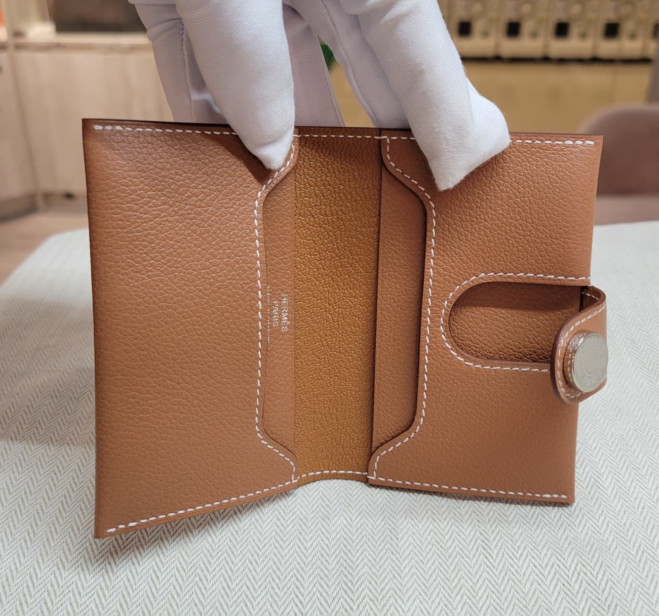 HERMES RMS CARD HOLDER GOLD CK