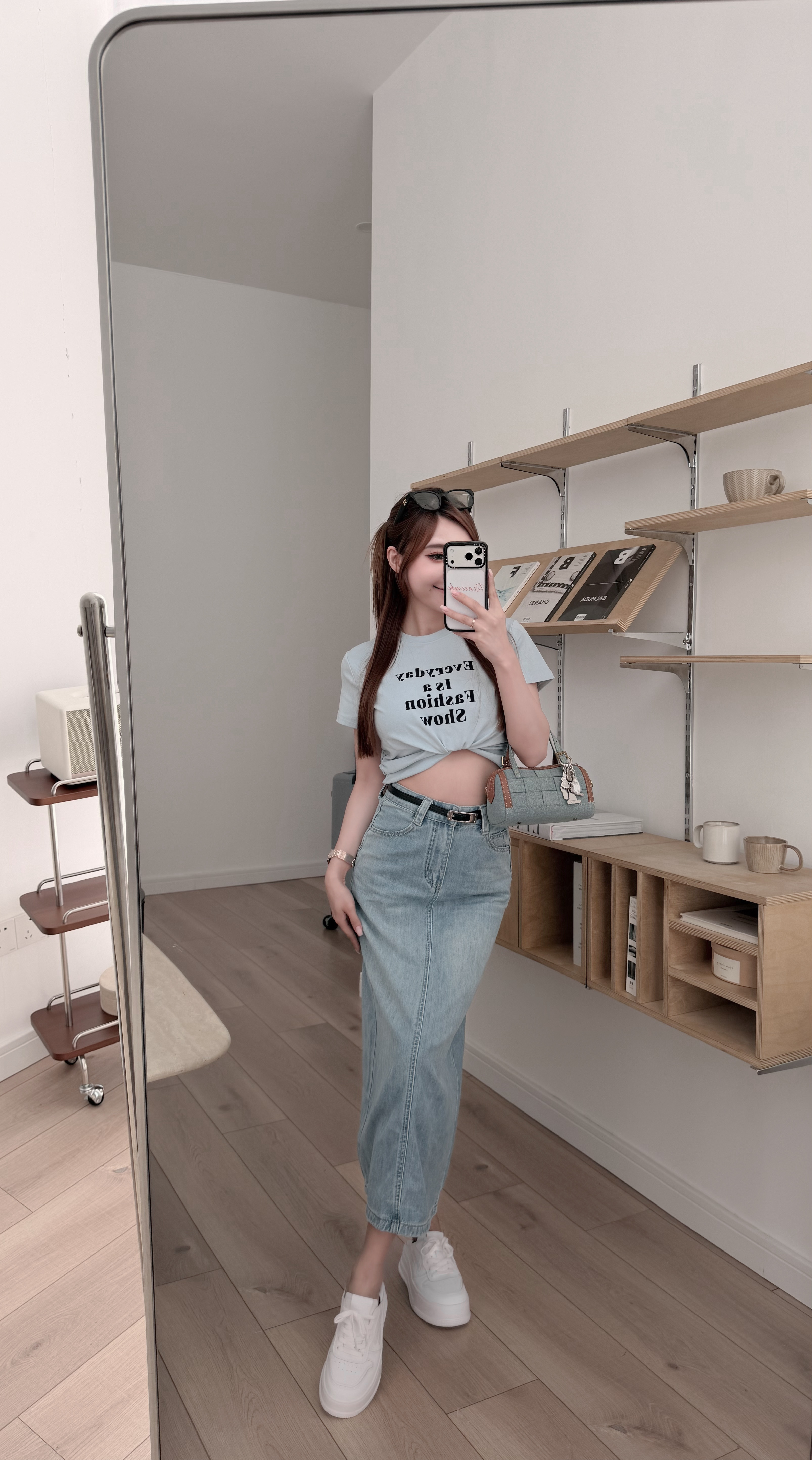 M18 「萊卡側抓植絨英文TEE」