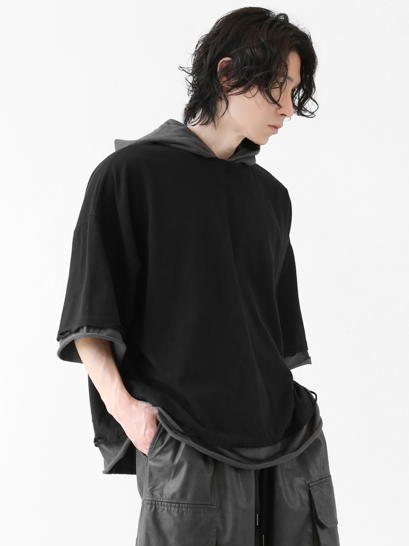 Layered patchwork frayed short-sleeved hoodie