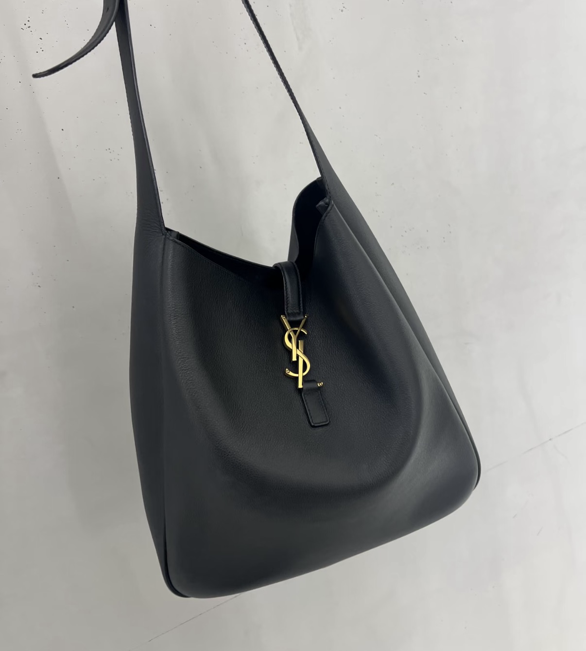 Ysl222-m