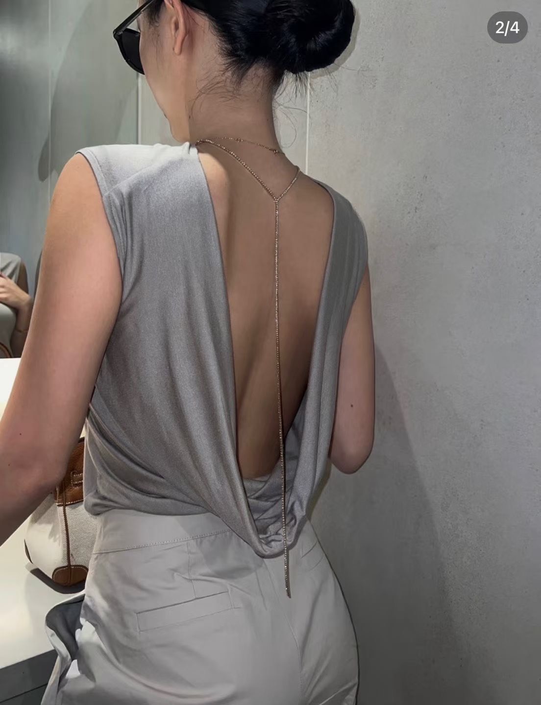 美U背垂墜無袖上衣