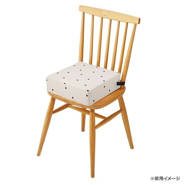 【Nishimatsuya】Smart Angel Children Booster Seat Cushion (Heart Black)