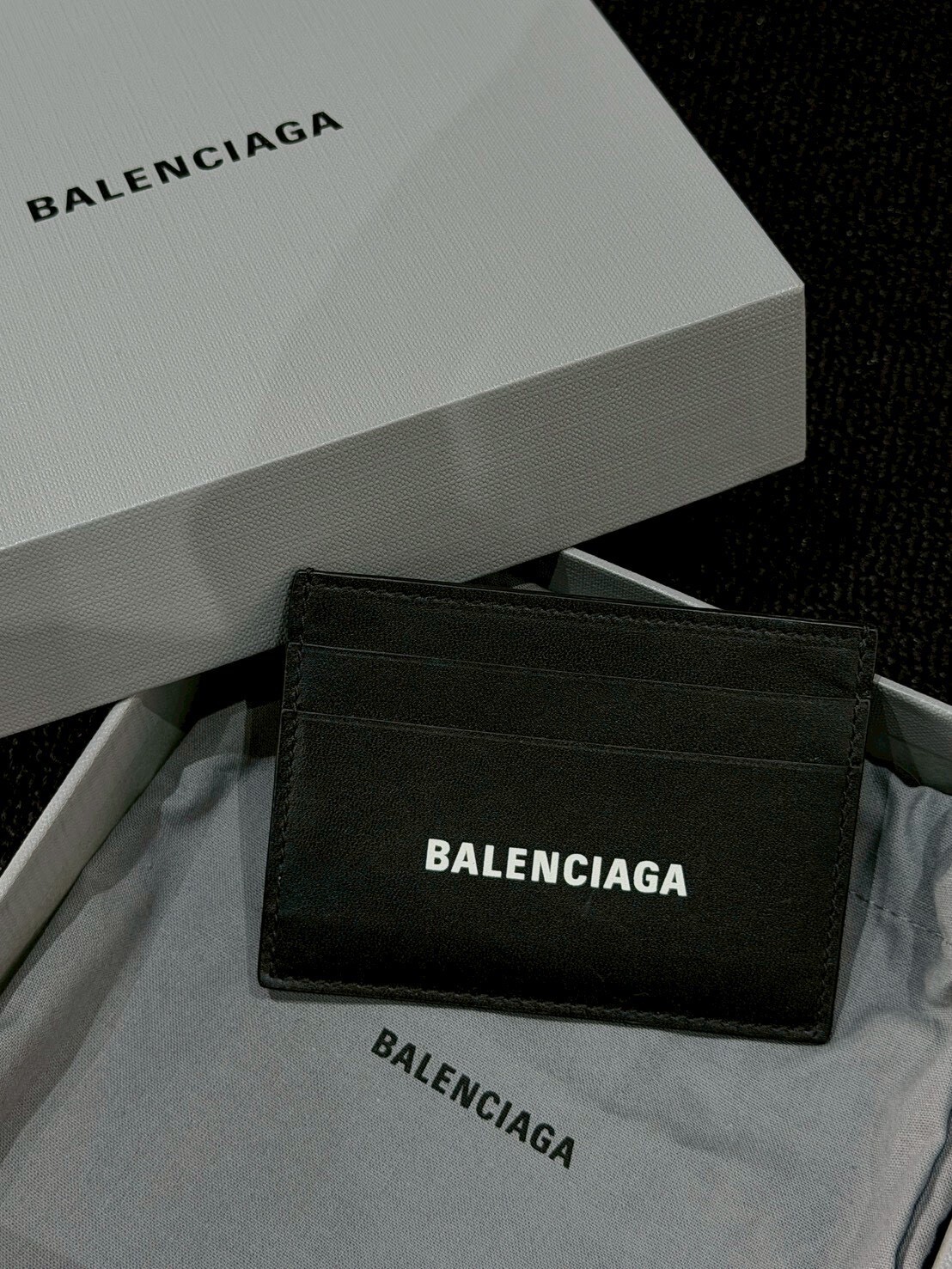 現貨折扣 BALENCIAGA 經典字體Logo 黑色雙面卡包 卡夾