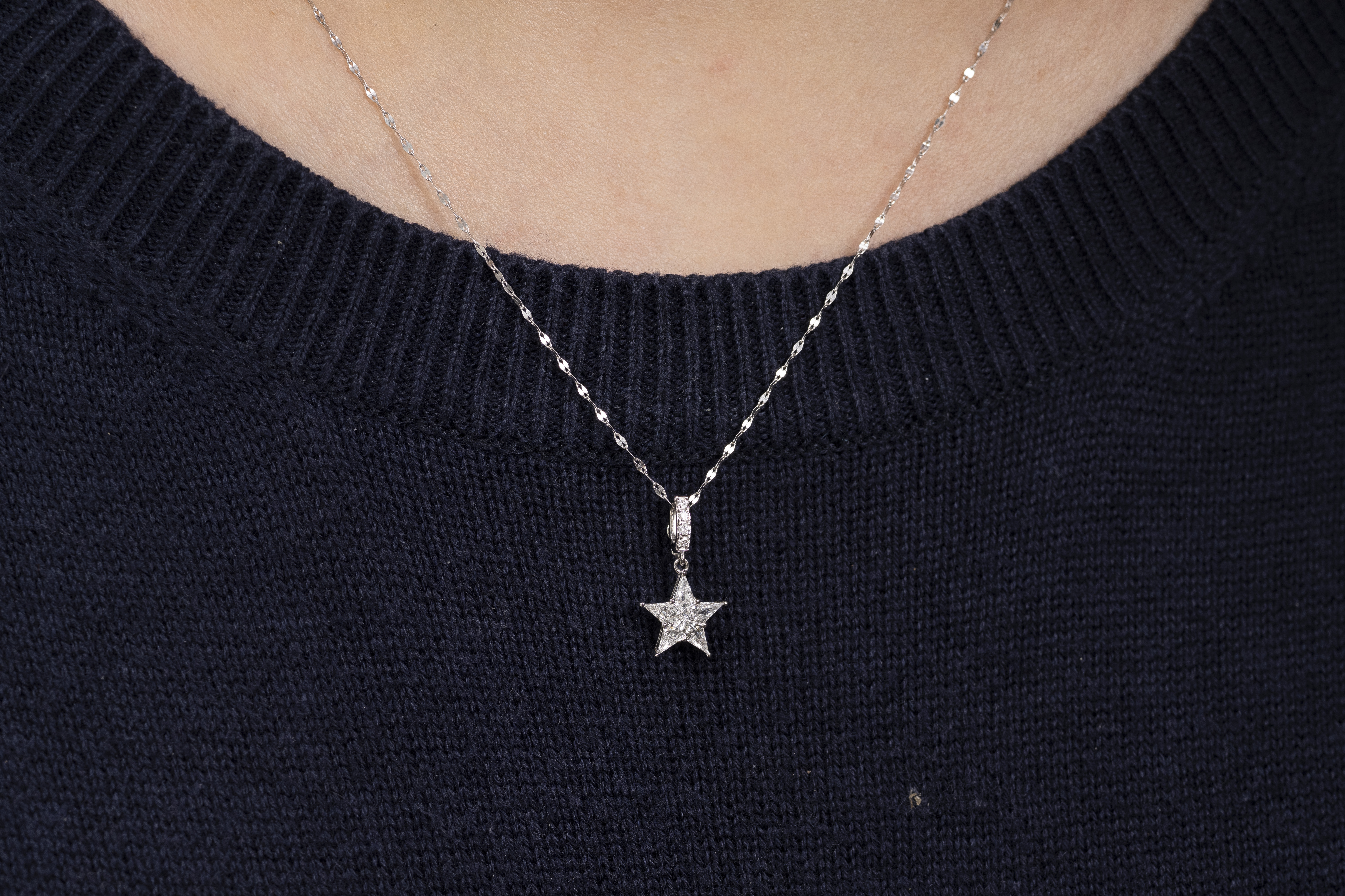 18K Star Illusion Setting Pendant