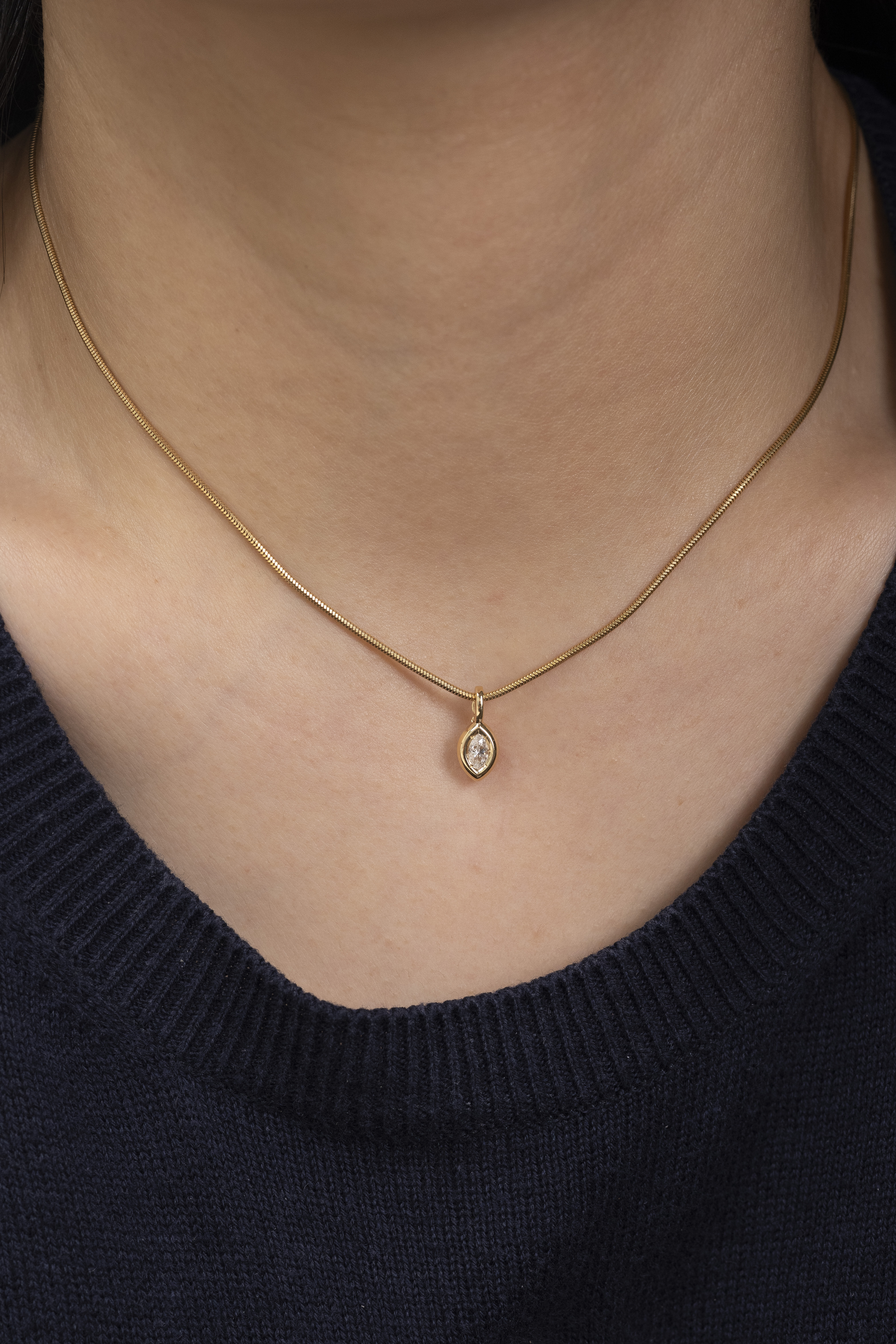 18K 0.18ct Marquise Diamond Pendant
