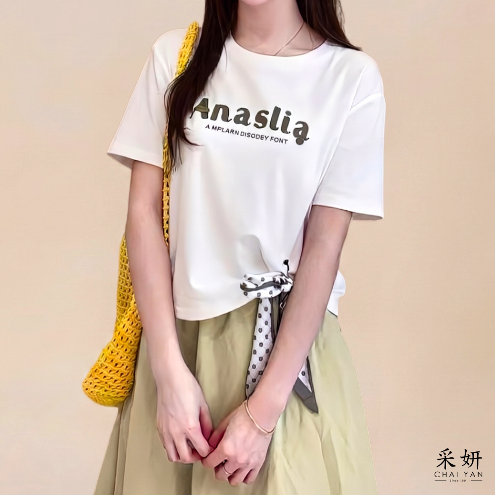 綁帶字母印花短袖上衣