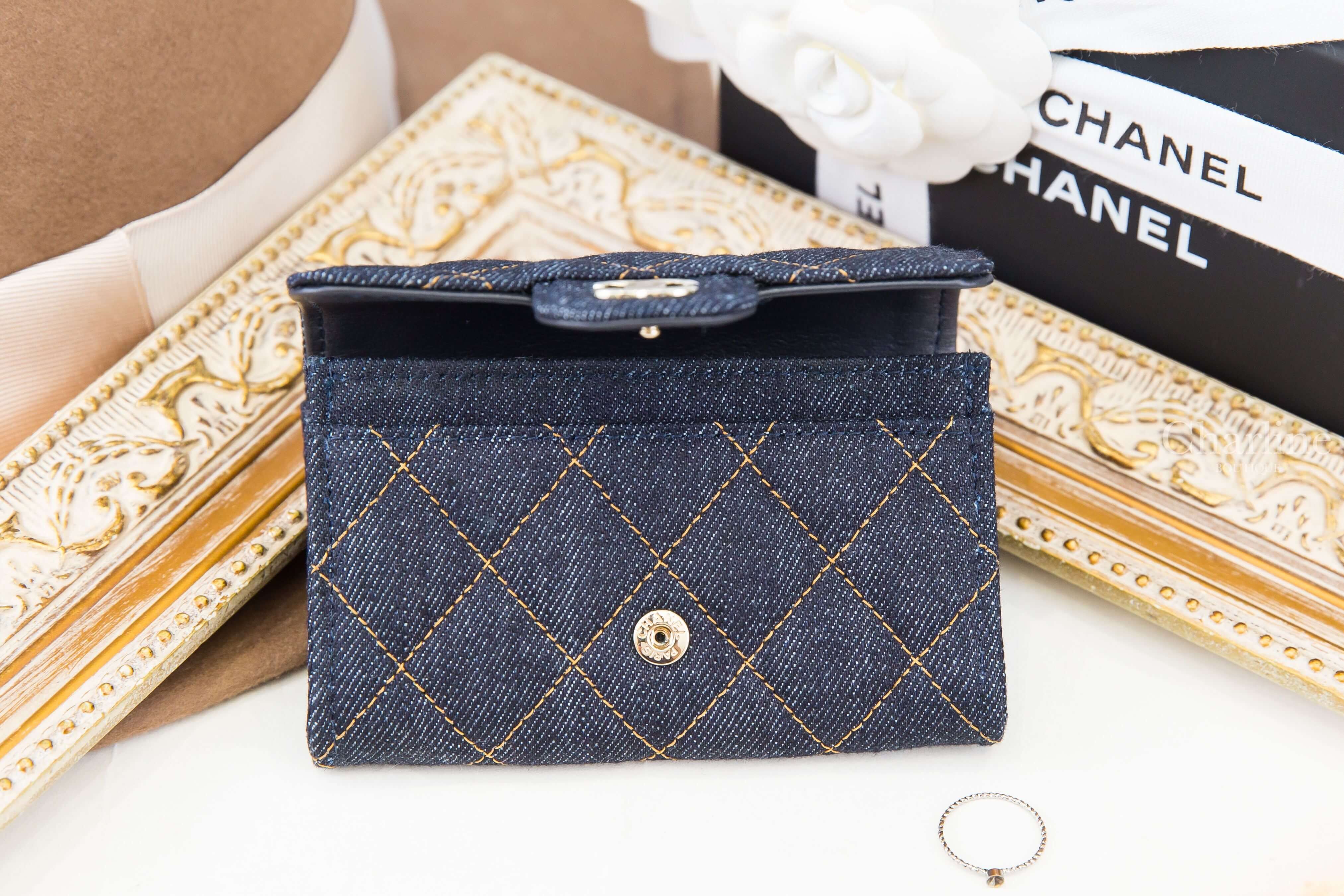 Chanel Classic Card Holder 深藍色金CC橘色縫線菱格紋丹寧布零錢夾-Charline Boutique 精品代購