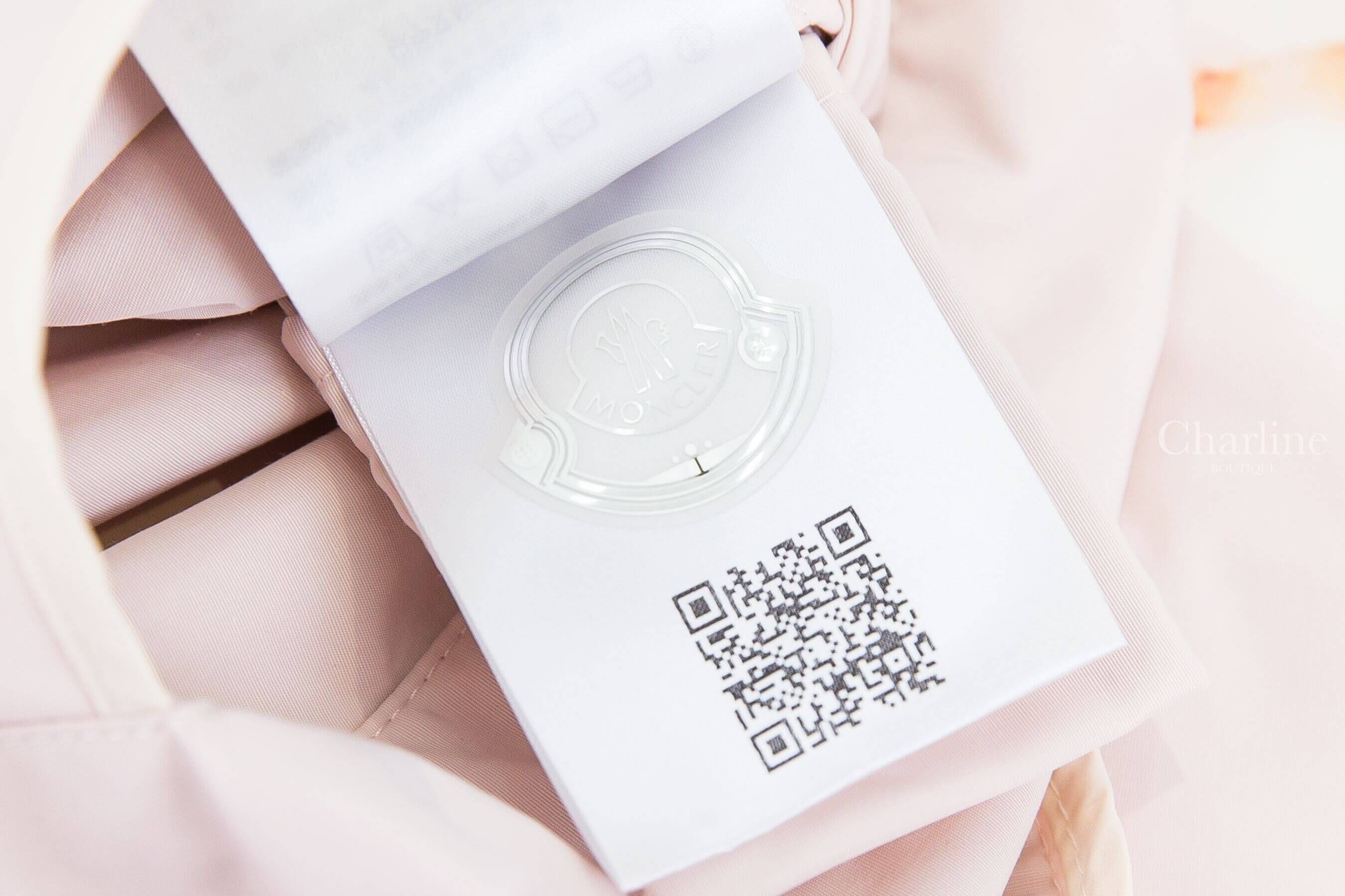 Moncler Sarracenia Giubbotto 淺粉色白滾邊咖啡色皮革拉鍊標籤長袖連帽風衣外套-Charline Boutique 精品代購