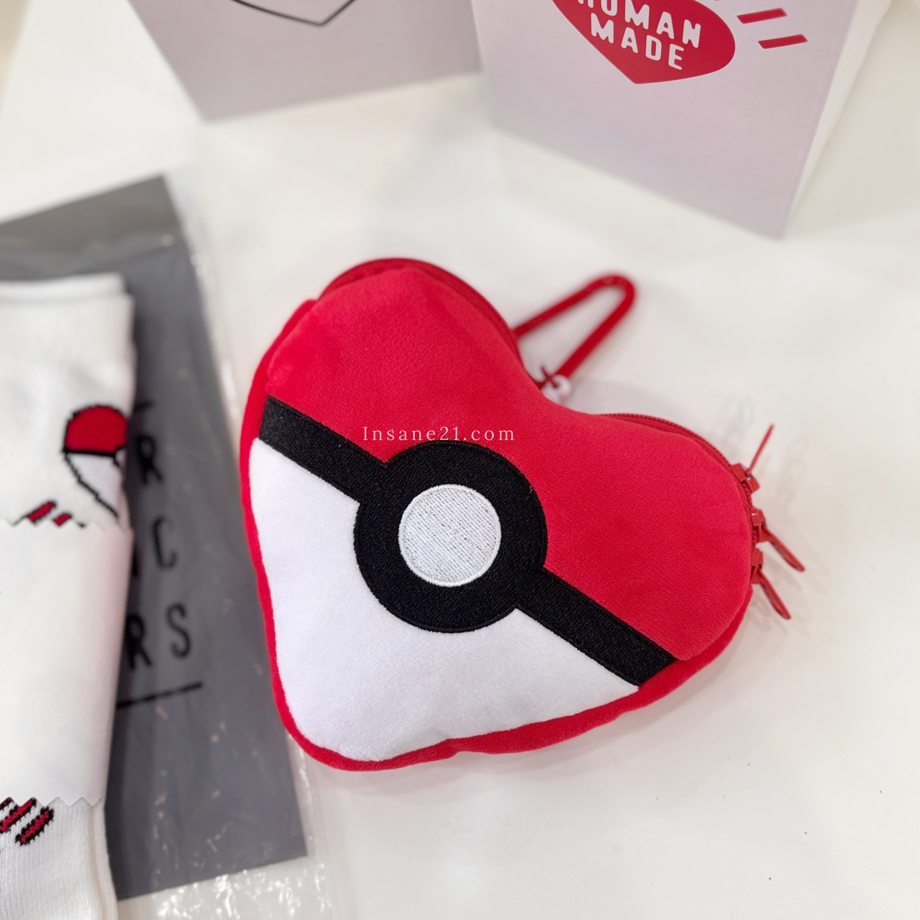 HUMAN MADE x POKEMON 寶可夢 聯名 寶貝球 零錢包 伸縮 卡夾 登山扣