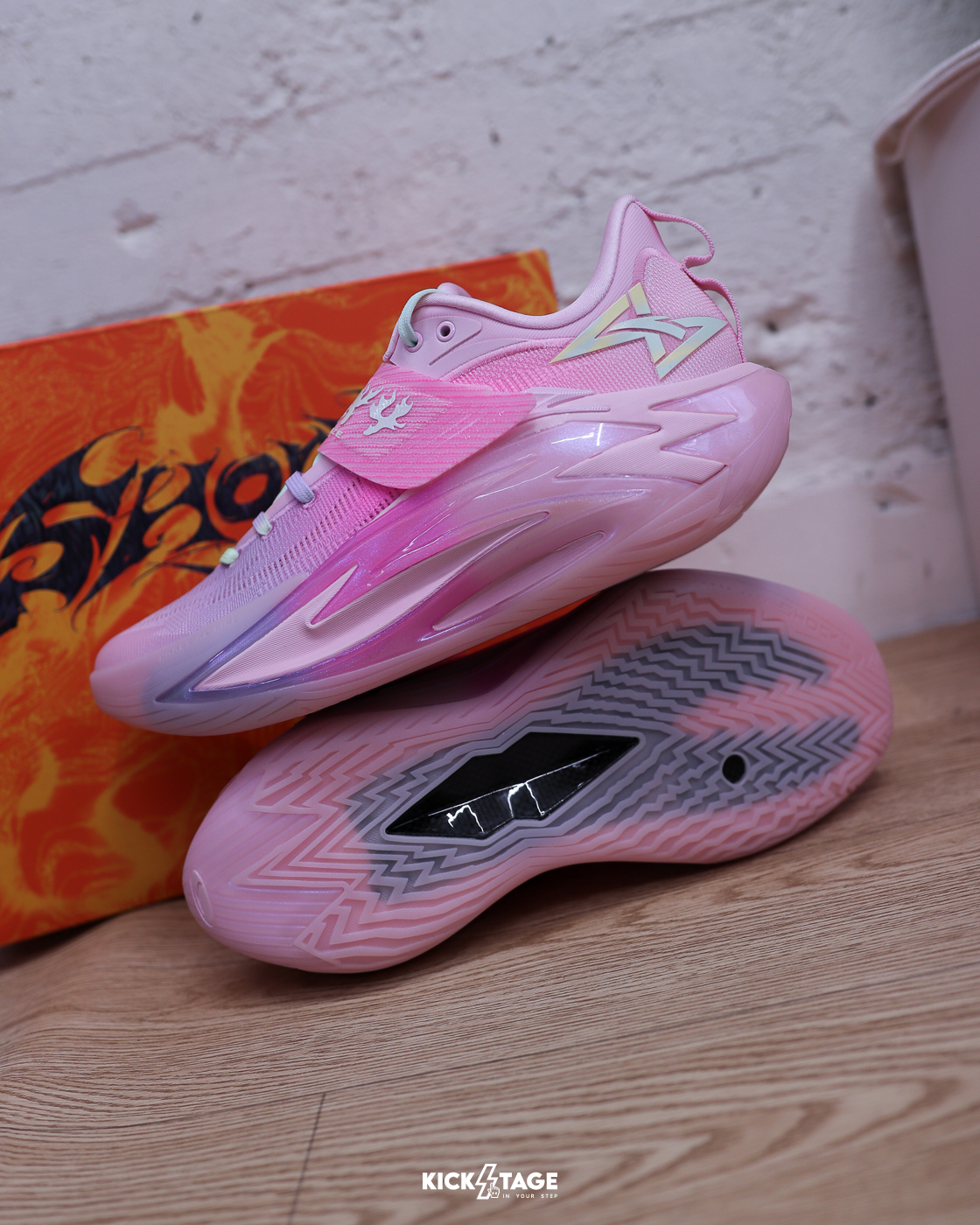 （連線代購商品）男鞋 ANTA SHOCK WAVE 7 PRO 'Pink' 櫻花粉 緩震 回彈 耐磨 實戰 籃球鞋【112621111-4】