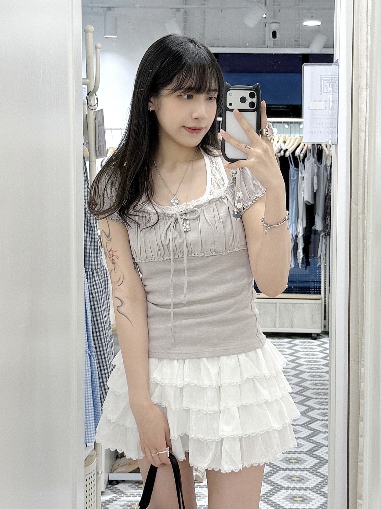 T1342｜少女感蕾絲花ruffle邊綁帶背心上衣꒰ ᧔ෆ᧓ ꒱