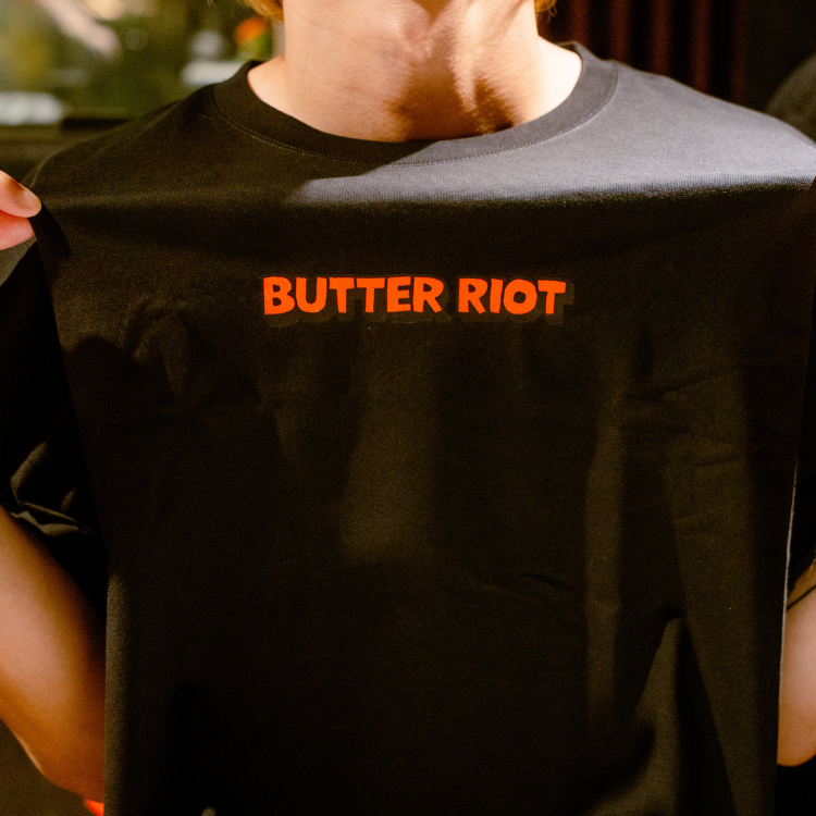 【BUTTER RIOT】《My Paradise》主視覺 Tee
