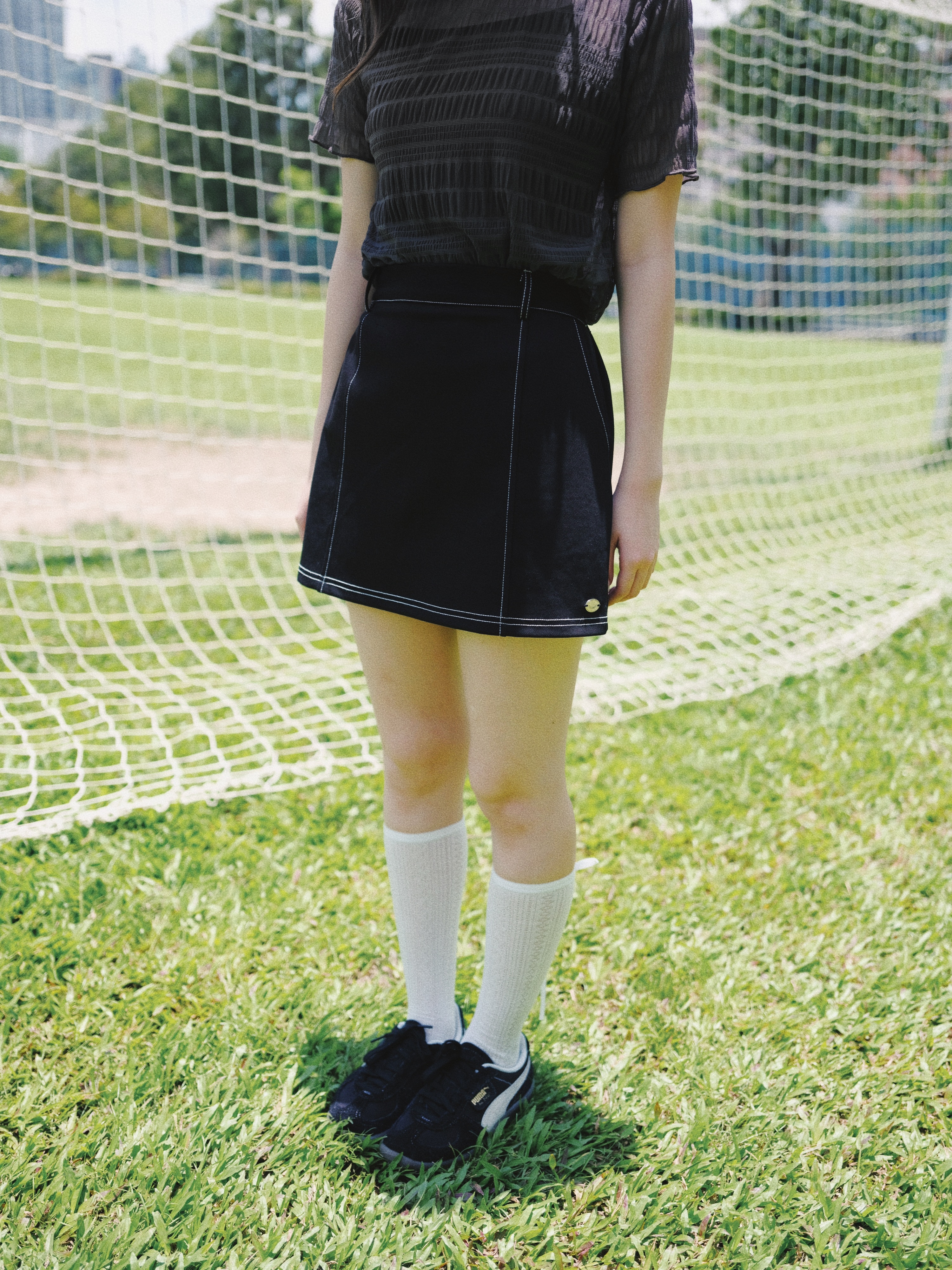 三色 / 明線精工線條感斜紋短裙 / Topstitched Twill Mini Skirt