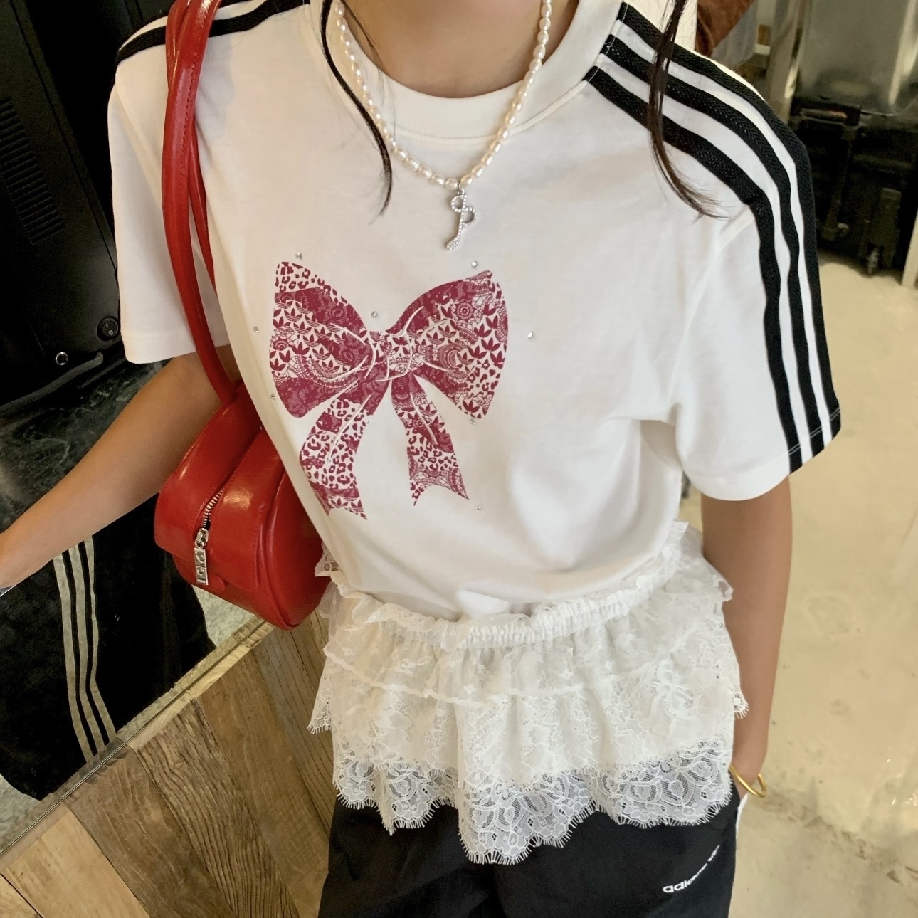 ADIDAS ORIGINALS 蕾絲蝴蝶結 印花 短袖 女版 寬鬆上衣 LF1201/LF1202/LF1203/LF1204