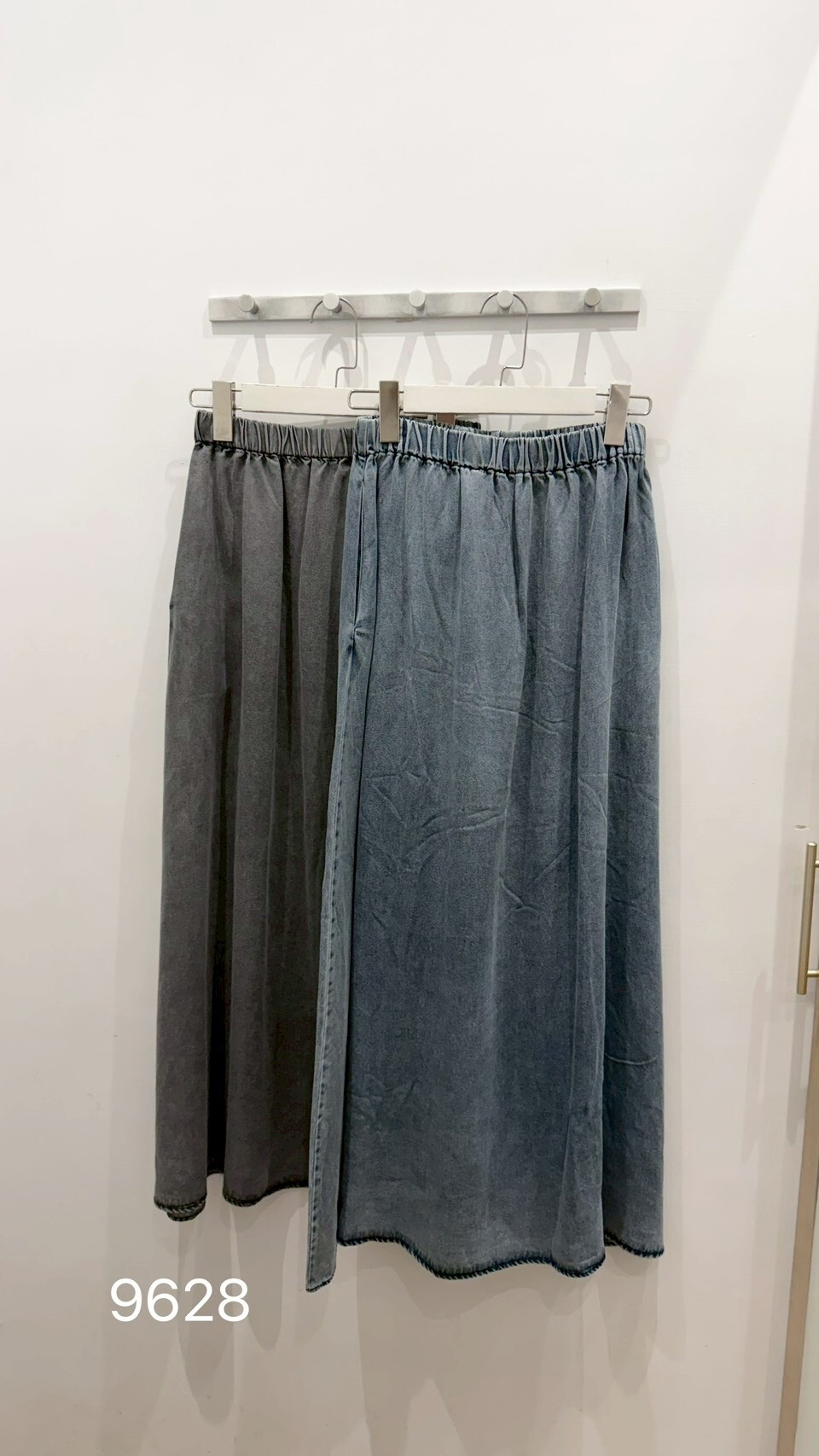 Elastic A-line denim maxi skirt
