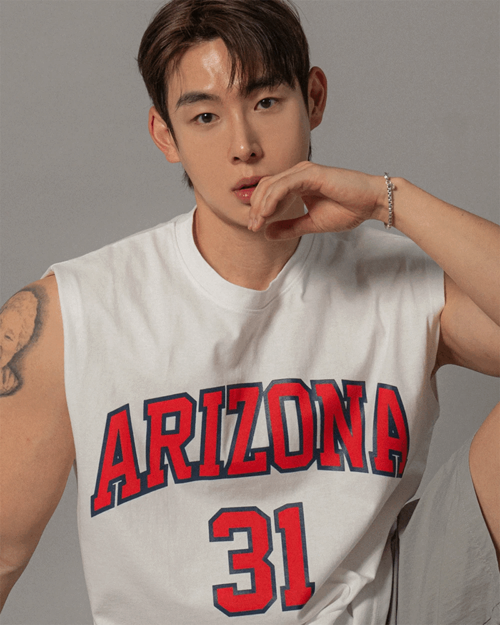 ARIZONA sleeveless top