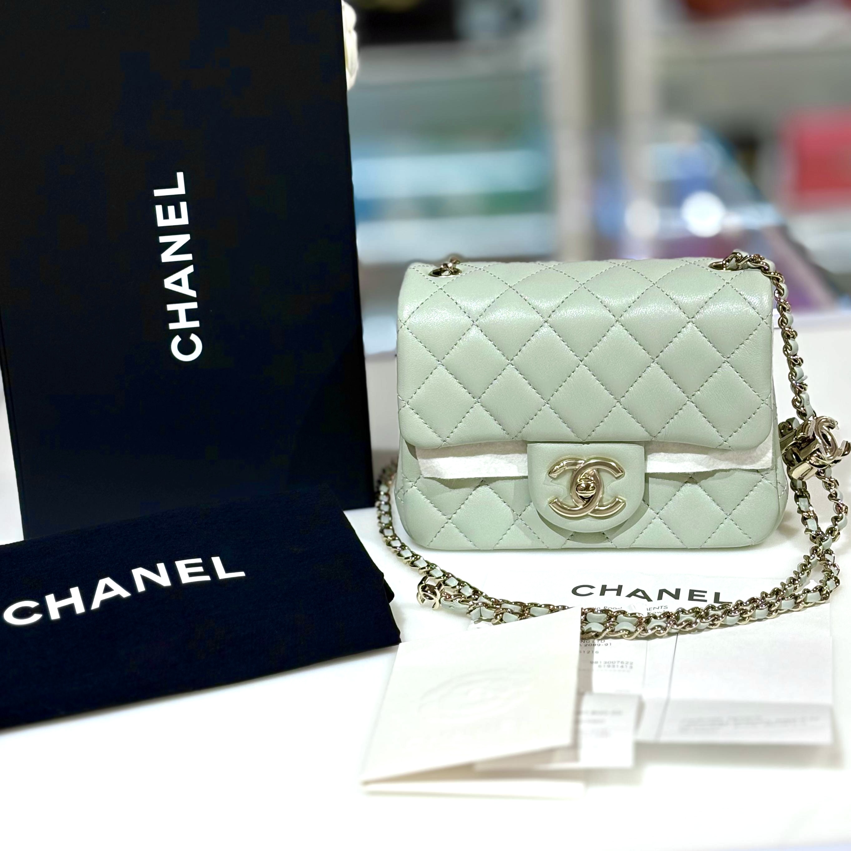 5月新鮮單!!! 26SS新色 ~ 全新Chanel方胖子, AS5758 CF17, 冰川灰綠羊皮淡金扣 晶片款 #BRAND NEW #香榭站正品