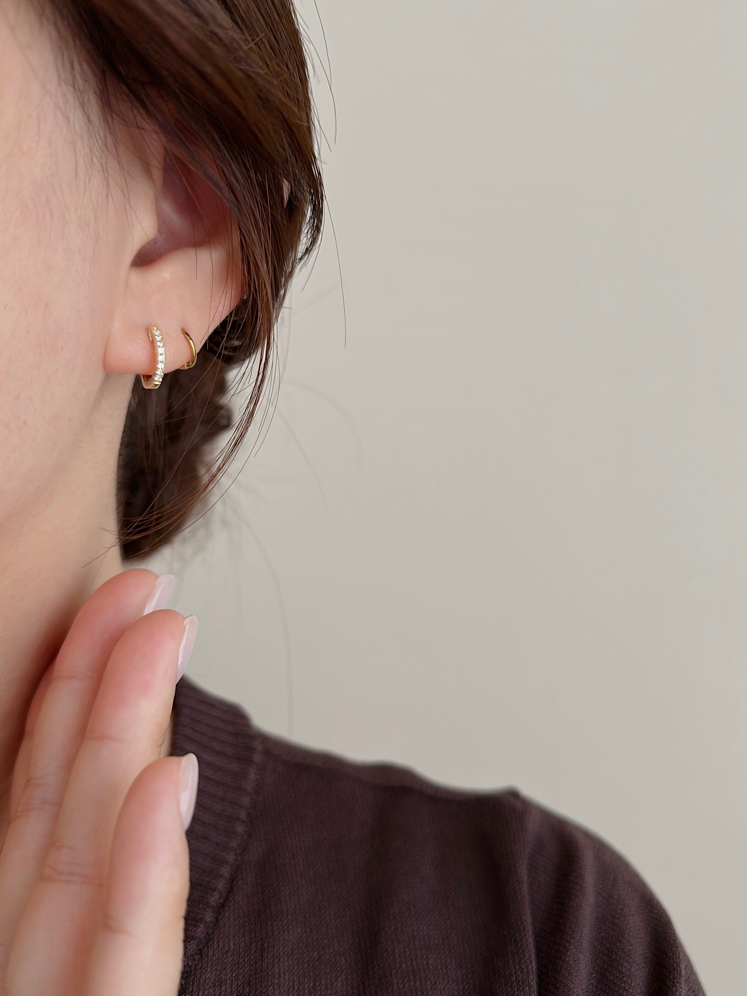 SS minimal hoop pierce