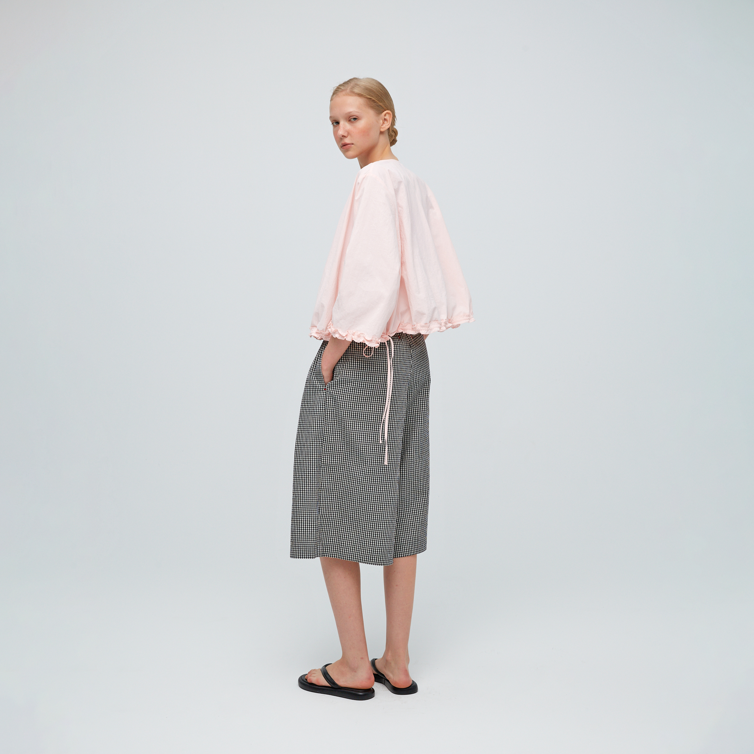 10 MOOn Misty Powder Ruffle Hem Drawstring Jacket