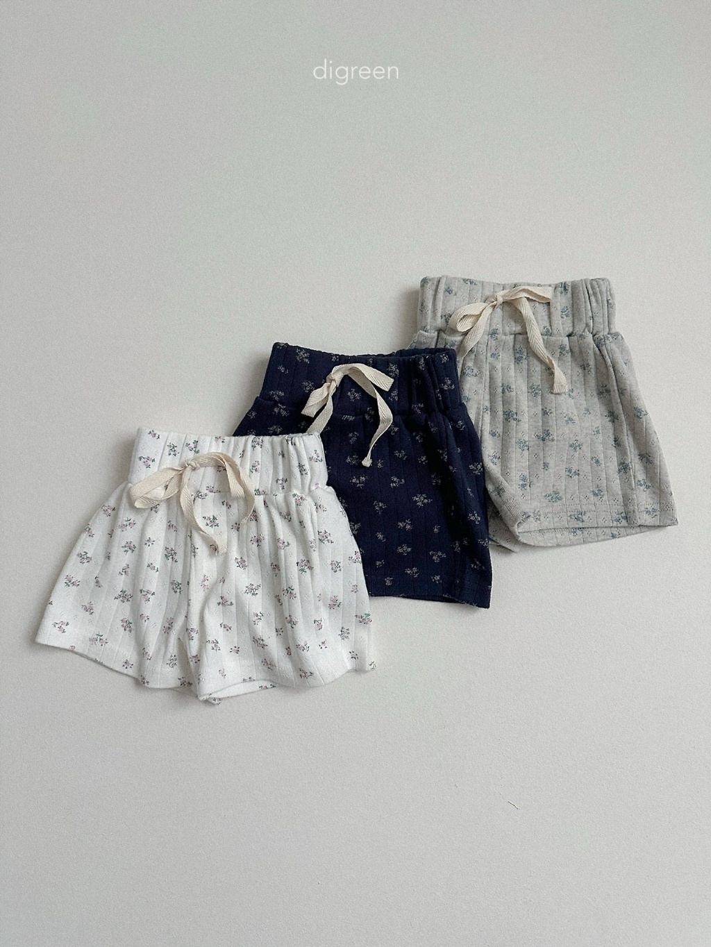 正韓夏Digreenkids 三色純棉碎花舒適短褲