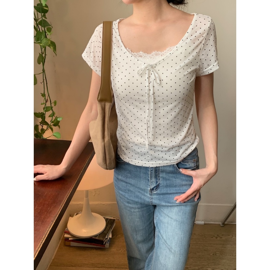 A08 入夏日常穿搭 小圓點綁帶薄料上衣 #9979