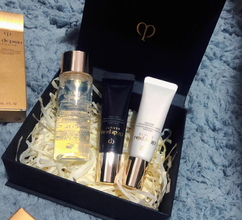 Cle de Peau Beaute 肌膚之鑰 精萃光采 防護+修護 精華乳12ml*2(日間+夜間)