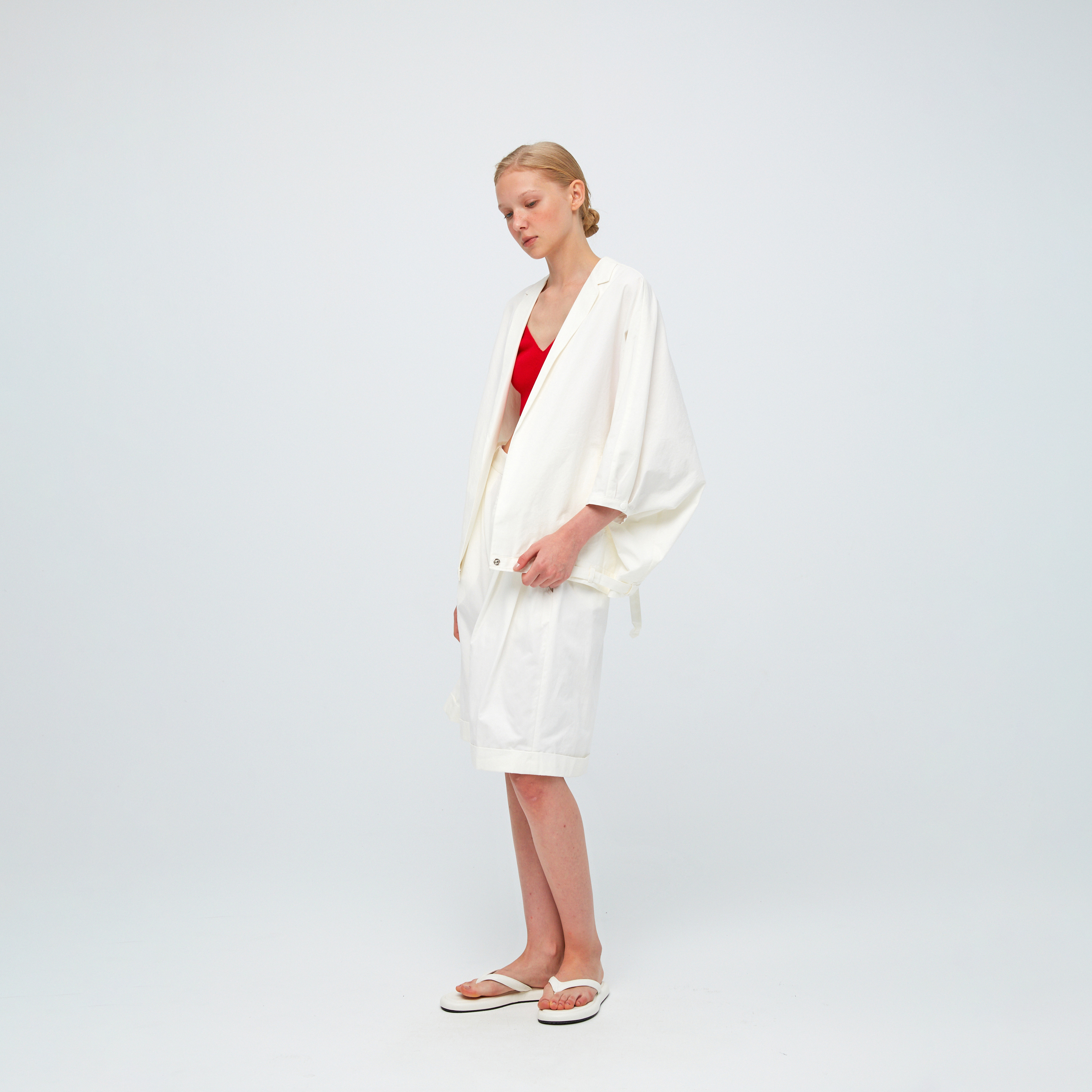10 MOOn Paper-touch Cotton Short Jacket