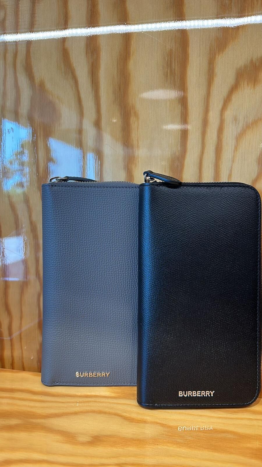 LYS01851 Burberry 字母logo拉鏈長銀包