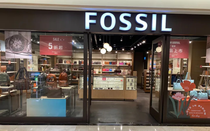 Fossil 義大Outlet