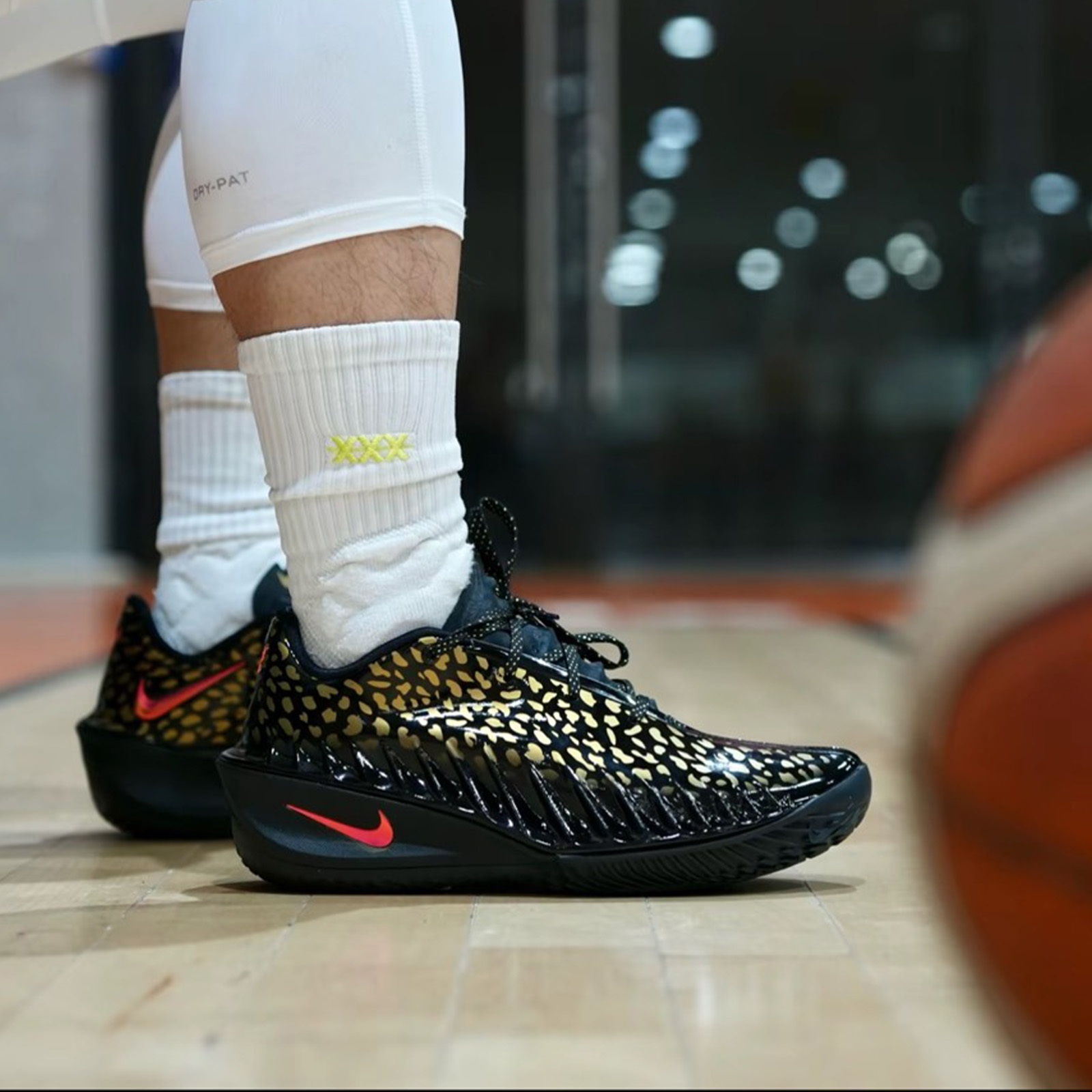 Nike G.T. Cut 4 "Victor Wembanyama" 斑馬 黑金 液態 豹紋 漆皮亮面 文班亞馬 PE 外星人 馬刺 GTCUT 實戰籃球鞋 IU1961-001