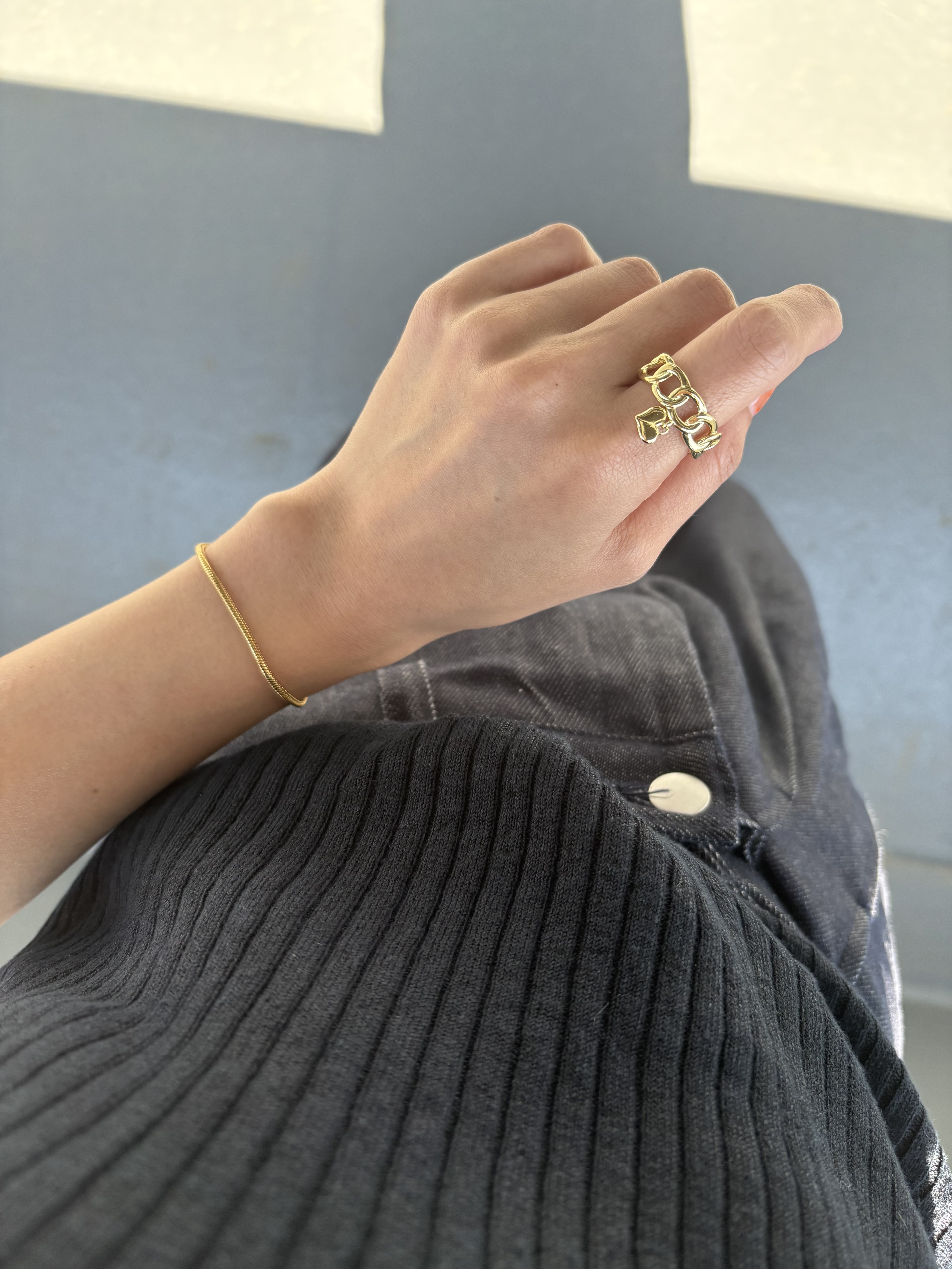 love drop open ring