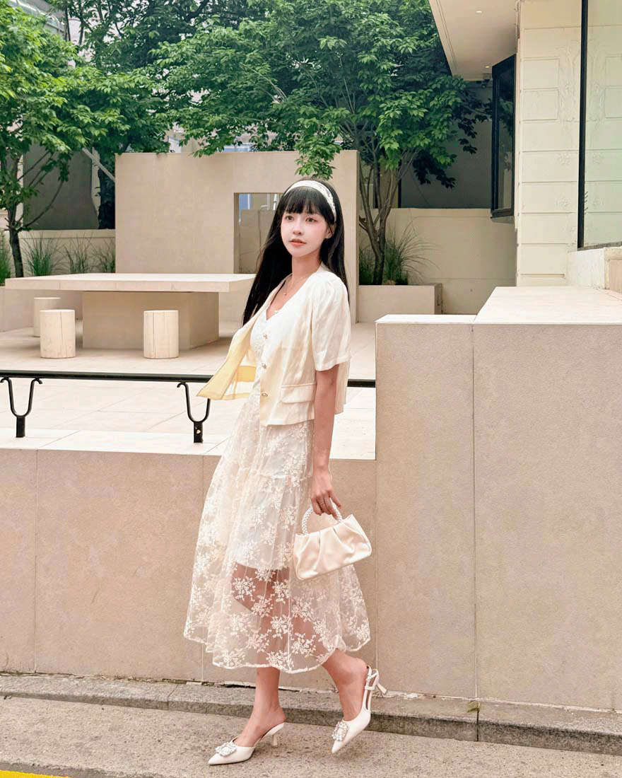 LINA LINA寫意漫步滿版刺繡雕花網紗洋裝-奶油杏