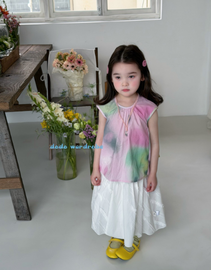 DDC04T116AC   DODO Wardrobe -彩虹糖果油畫風背心
