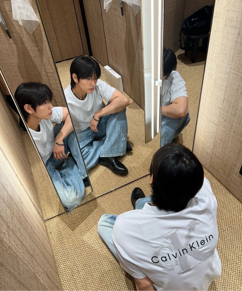 【預購】韓國代購 Calvin Klein CK 拓印感 超大Logo 壓花 短袖T恤 LNGSHOT Woojin 鄭宇津 同款