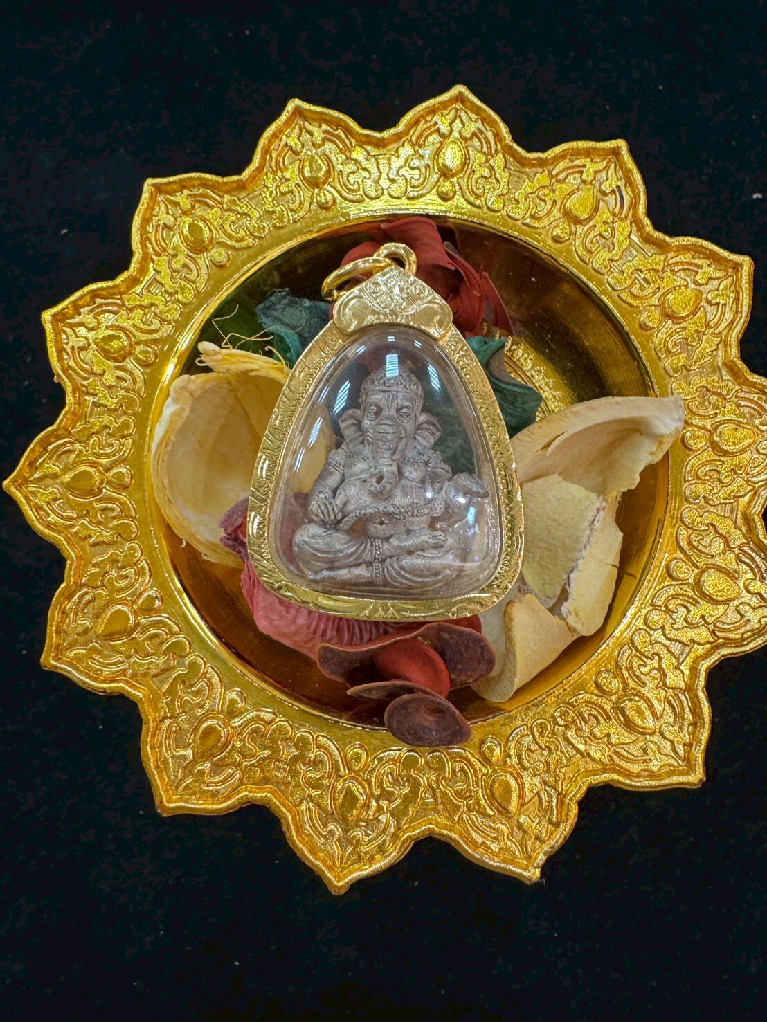象神小立尊佛牌