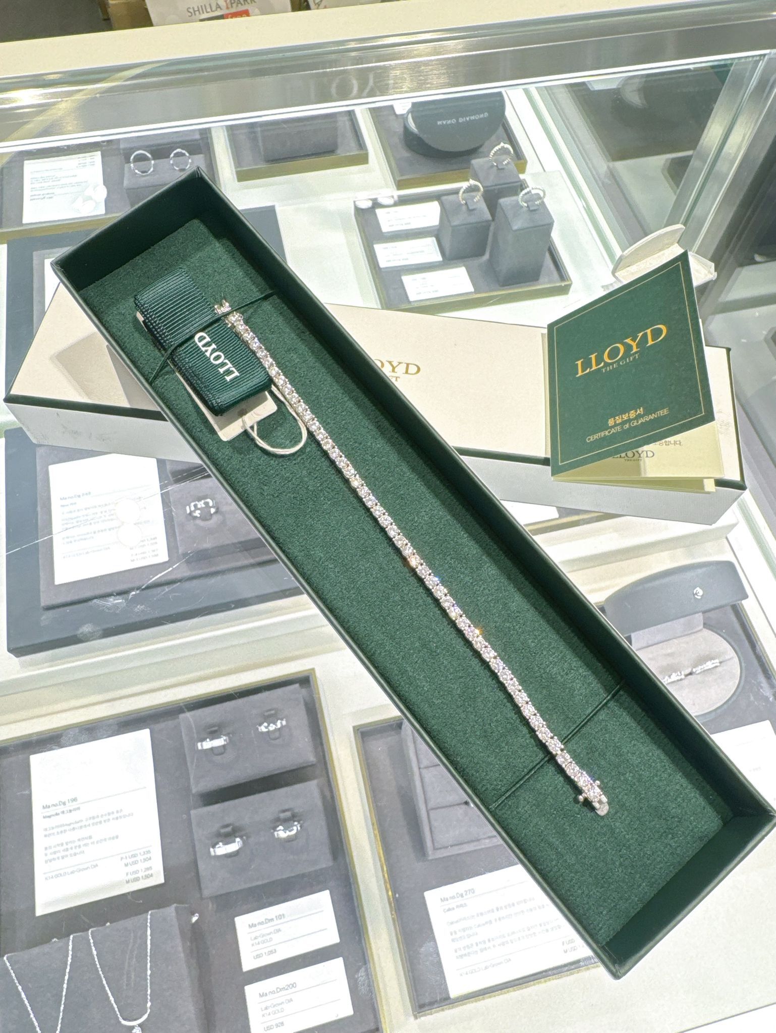LL02 韓國🇰🇷網紅品牌LLOYD 百搭經典設計手鏈 SIZE 16-18 $269  (一口價)