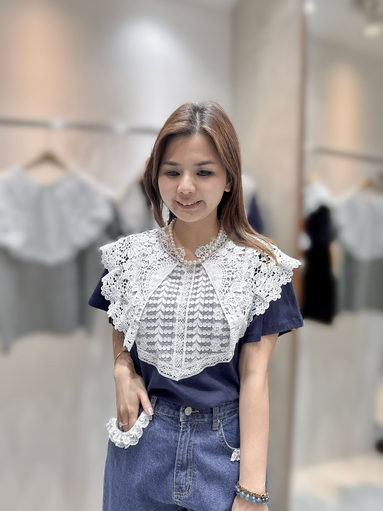 H42 校長優惠價 胸42 長23.5 $489 (一口價)