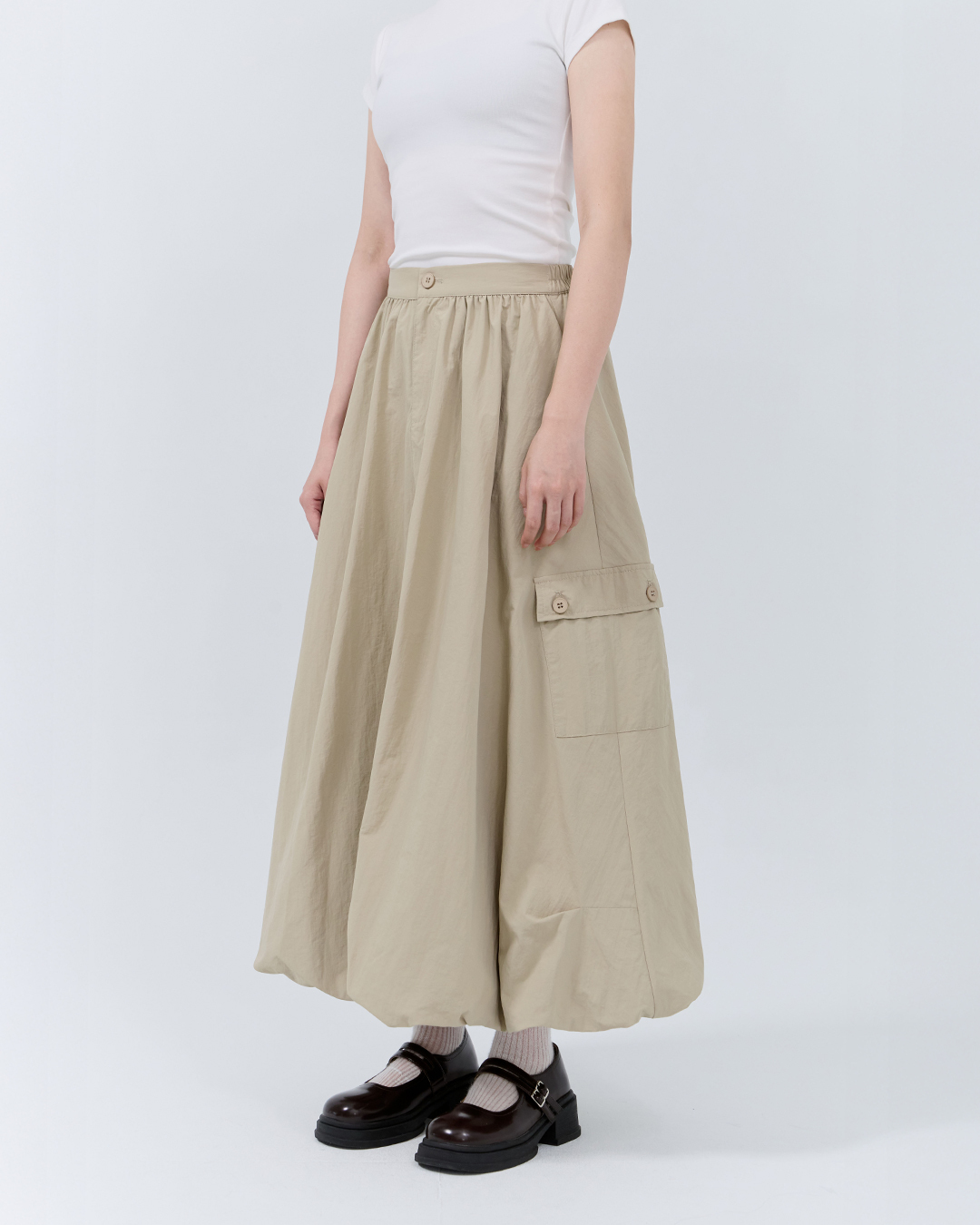 Large pocket pleated cargo balloon maxi skirt, available in two colors, S/M.【03021752】in stock+pre-order