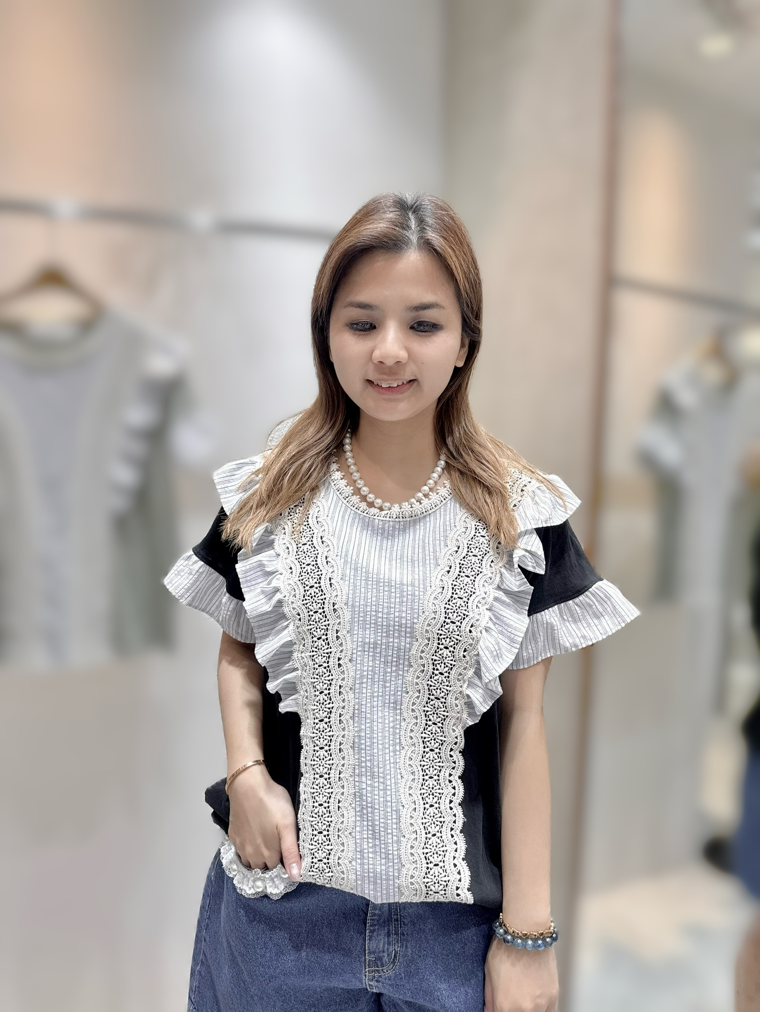 H50 校長優惠價 胸43 長23.5 $469 (一口價)