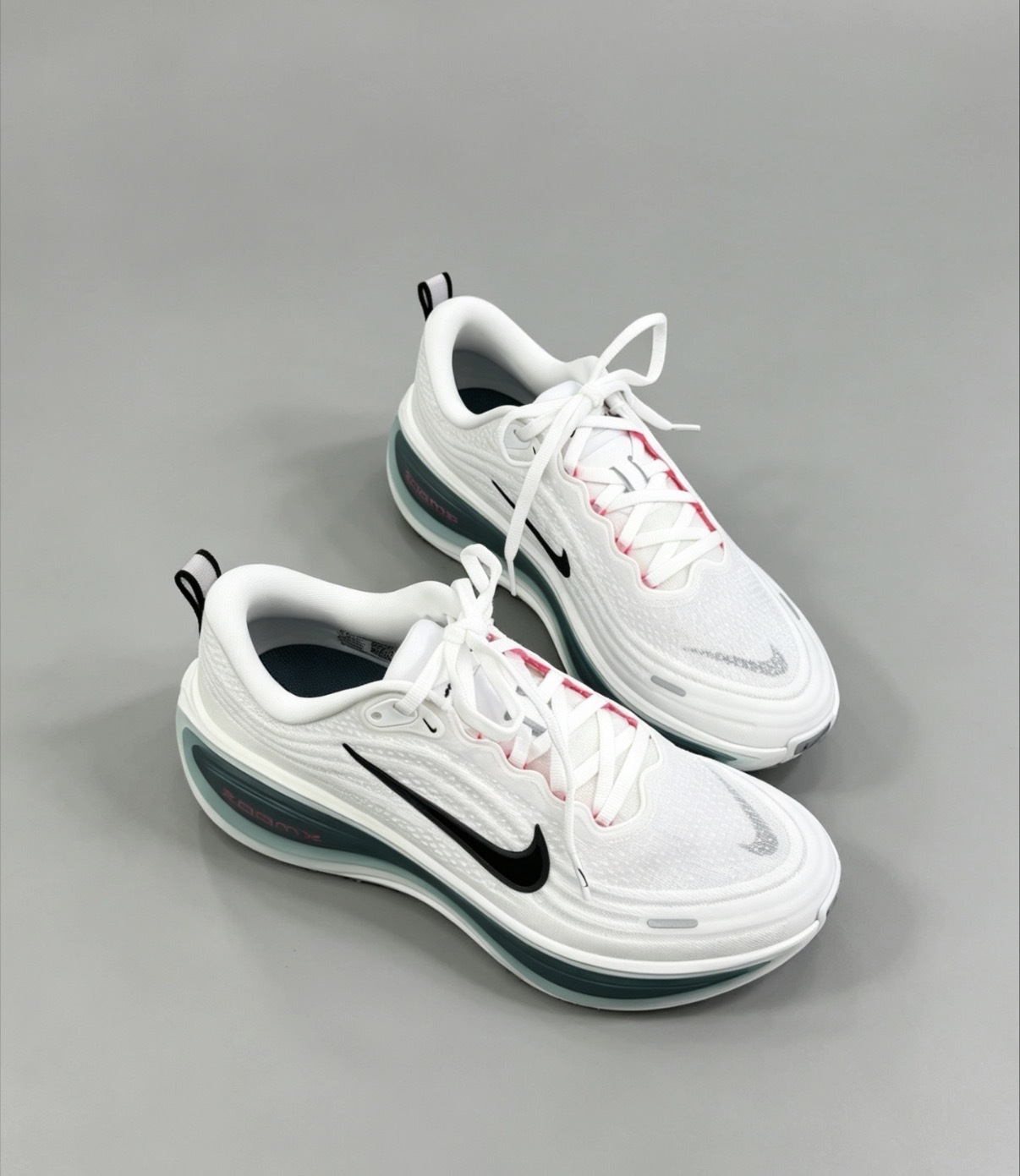 男鞋 NIKE VOMERO PLUS 白綠 氣墊 緩震 網布 透氣 休閒 跑步 運動鞋【HV8150-110】