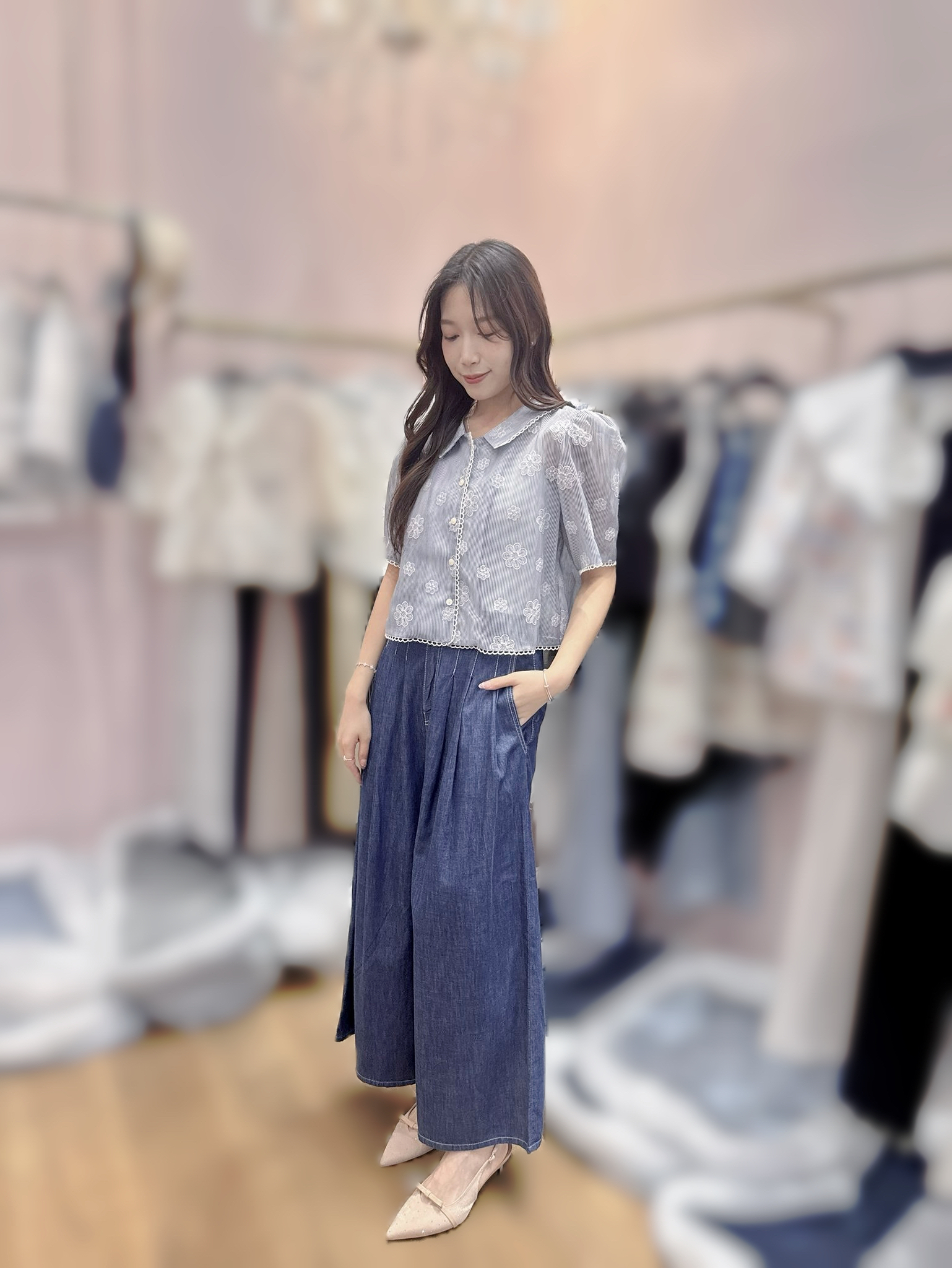OT24 校長優惠價 胸42 長18 $（一口價）