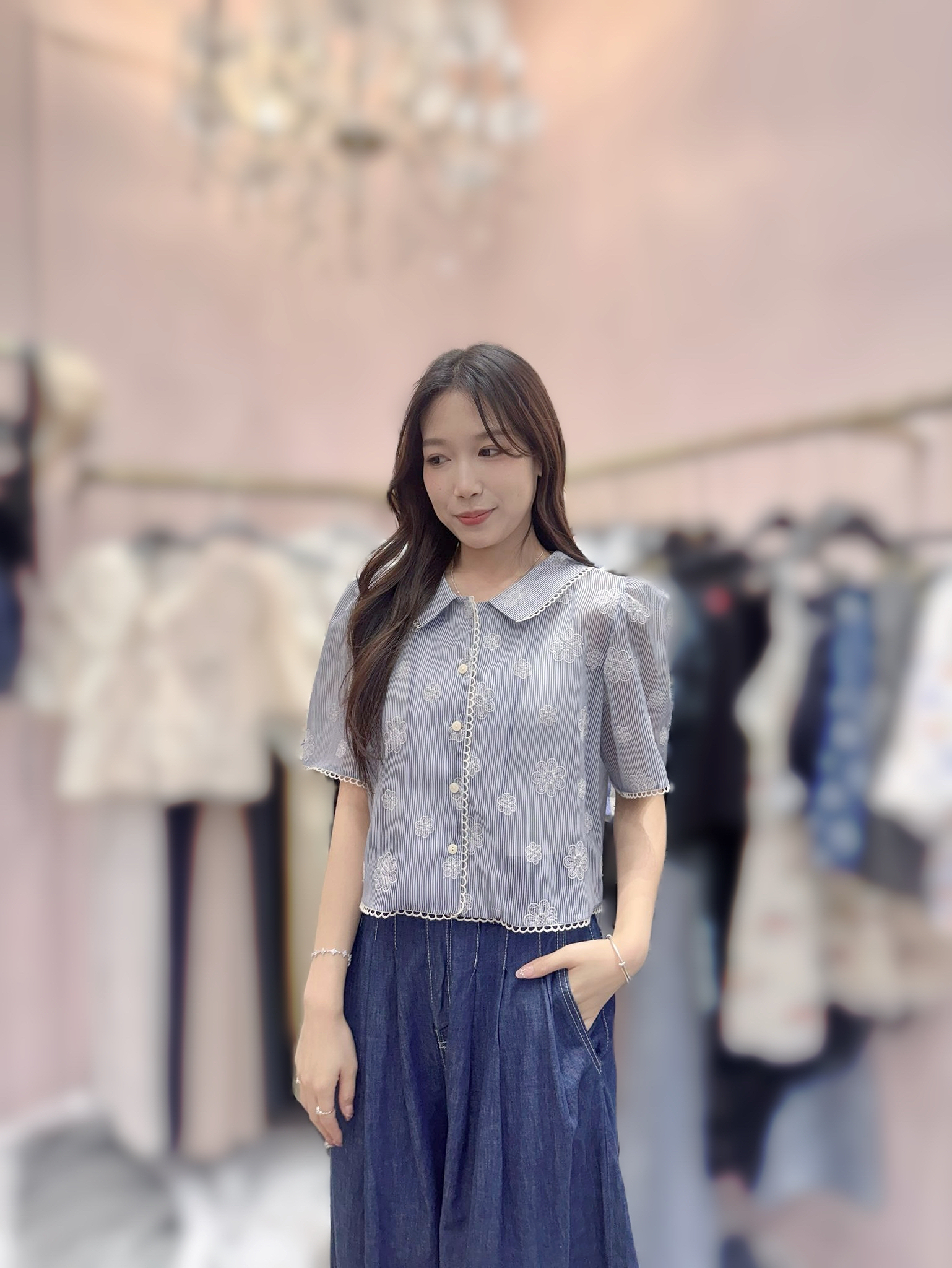 OT24 校長優惠價 胸42 長18 $（一口價）