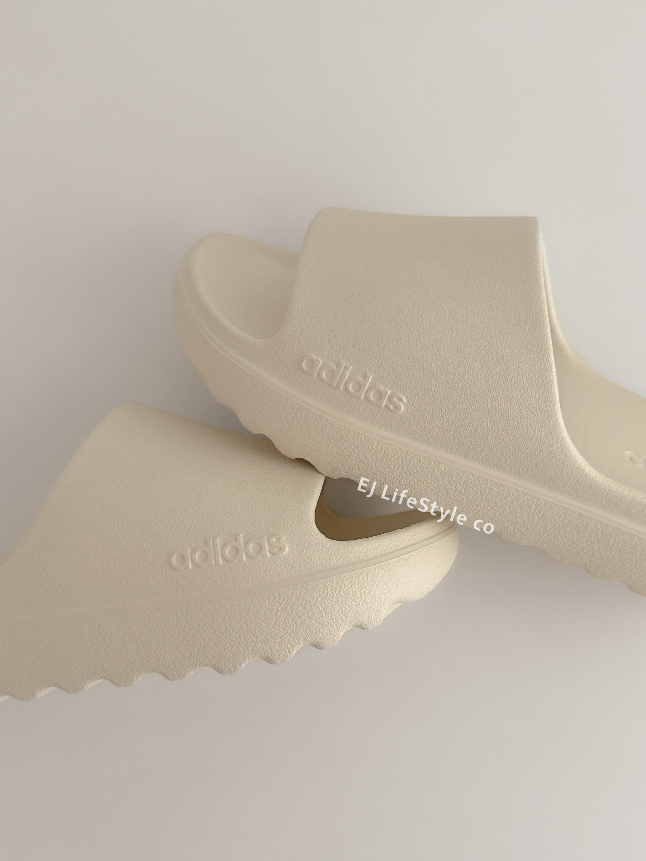 ADIDAS ADILETTE LUMIA 米白 拖鞋 防水拖 鋸齒拖鞋 男女鞋 JP9578 / 現+調